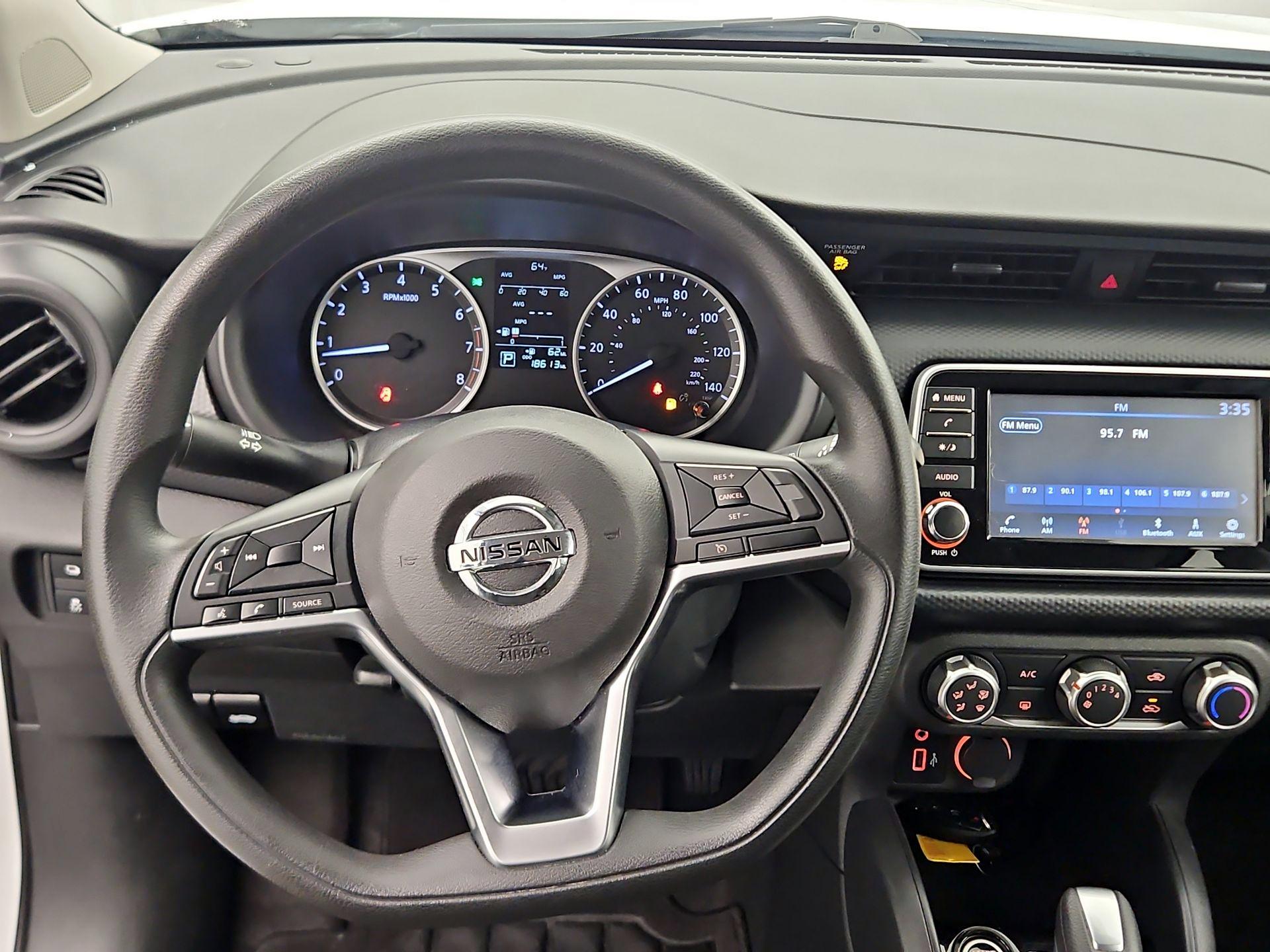 Thumbnail: 2021 Nissan Kicks - 10