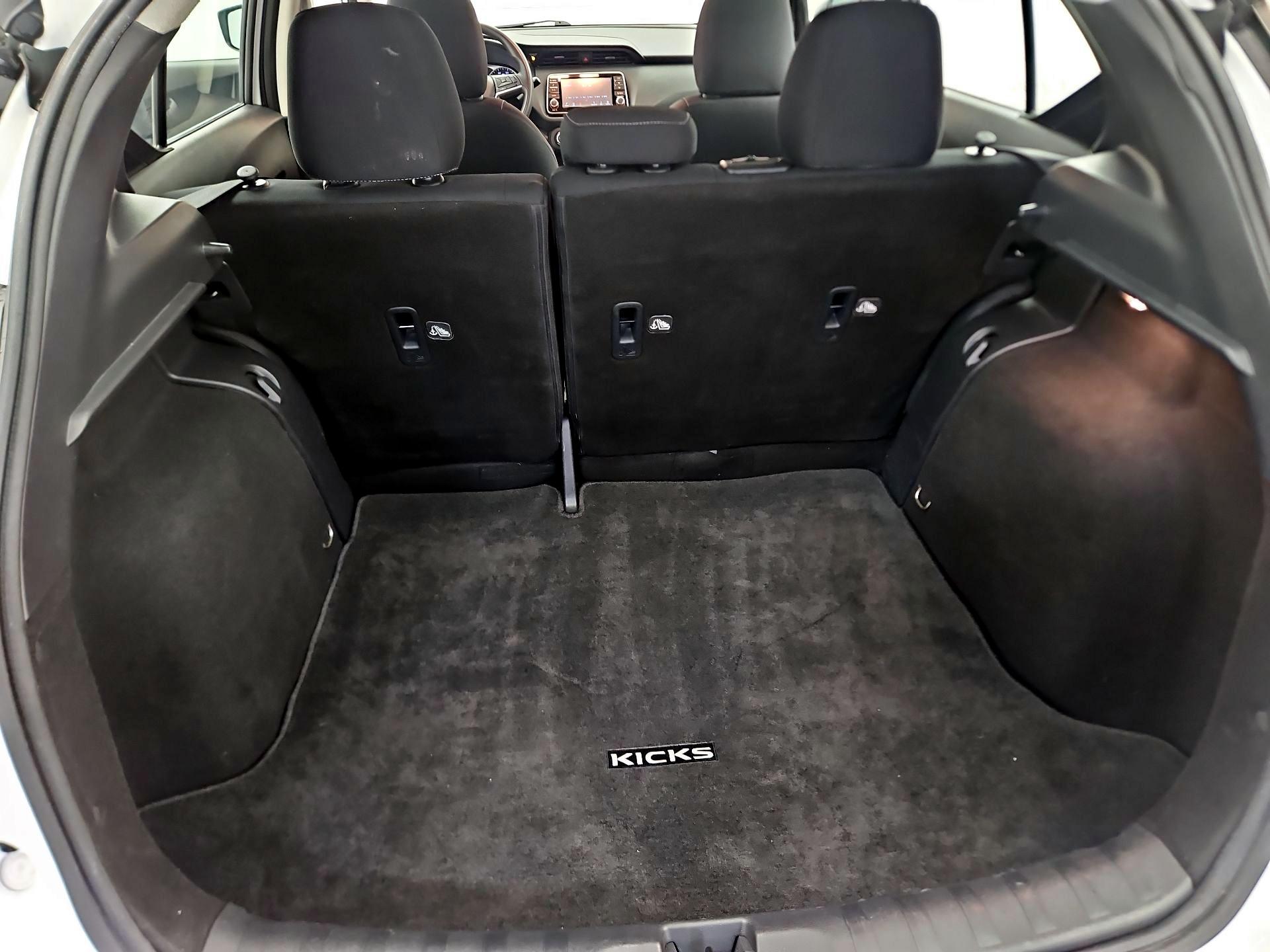 Thumbnail: 2021 Nissan Kicks - 19