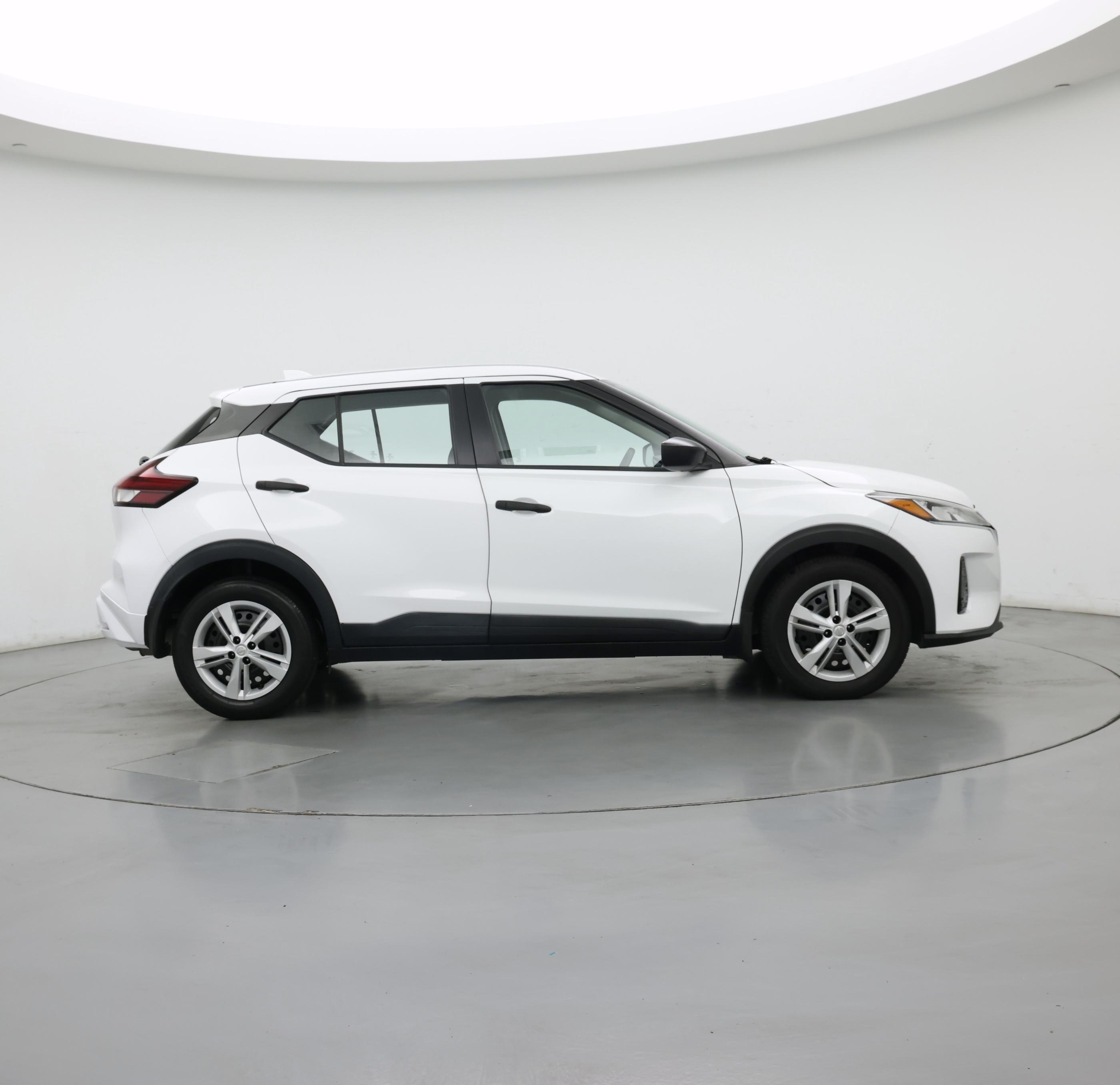 Thumbnail: 2021 Nissan Kicks - 7