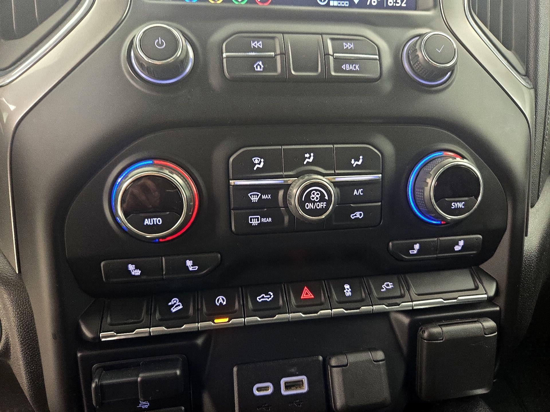 Thumbnail: 2021 Chevrolet Silverado 1500 - 16