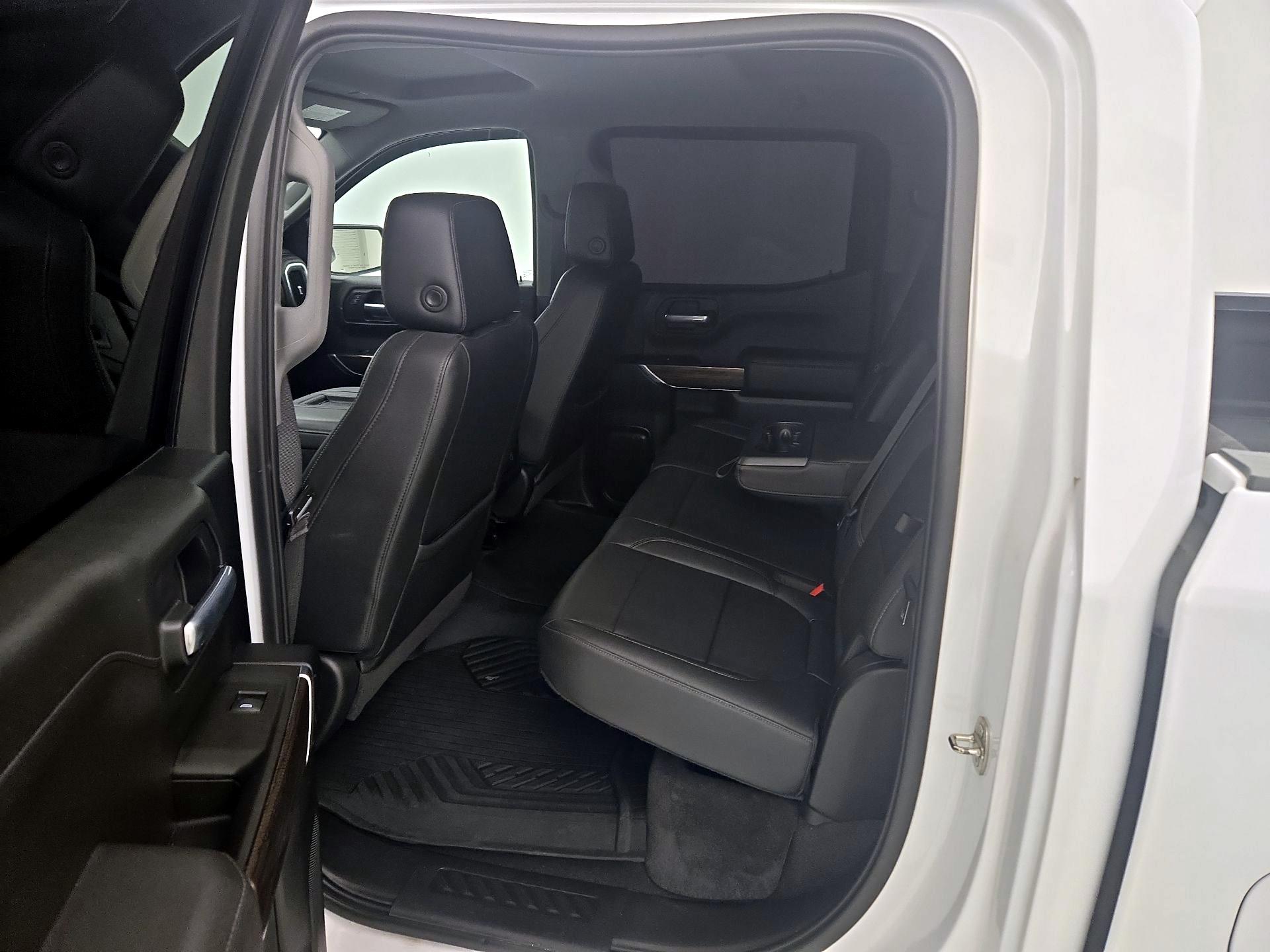 Thumbnail: 2021 Chevrolet Silverado 1500 - 19