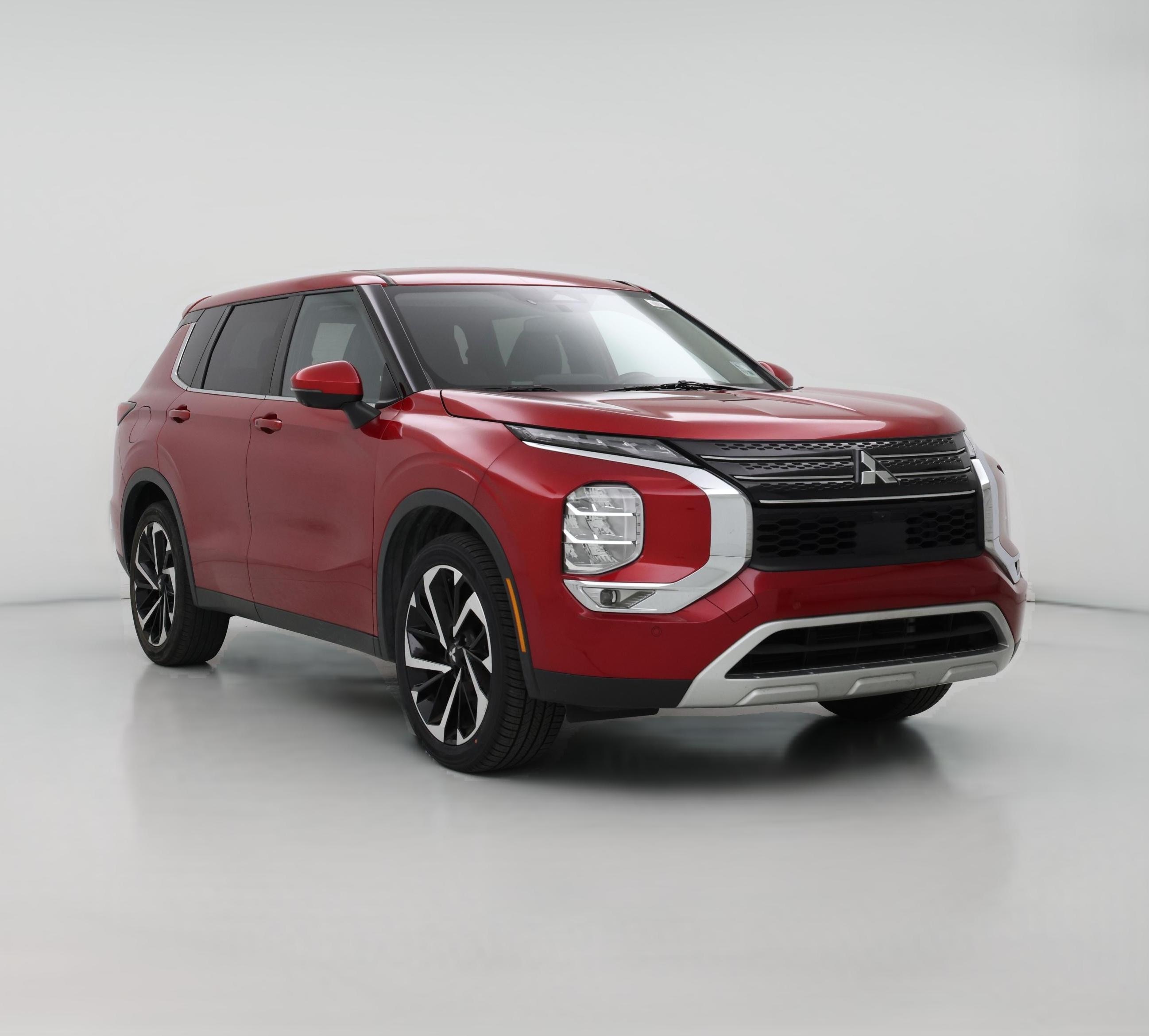 Thumbnail: 2022 Mitsubishi Outlander - 1