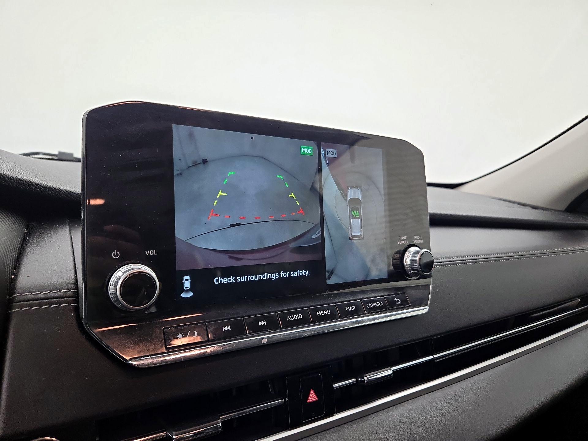 Thumbnail: 2022 Mitsubishi Outlander - 15