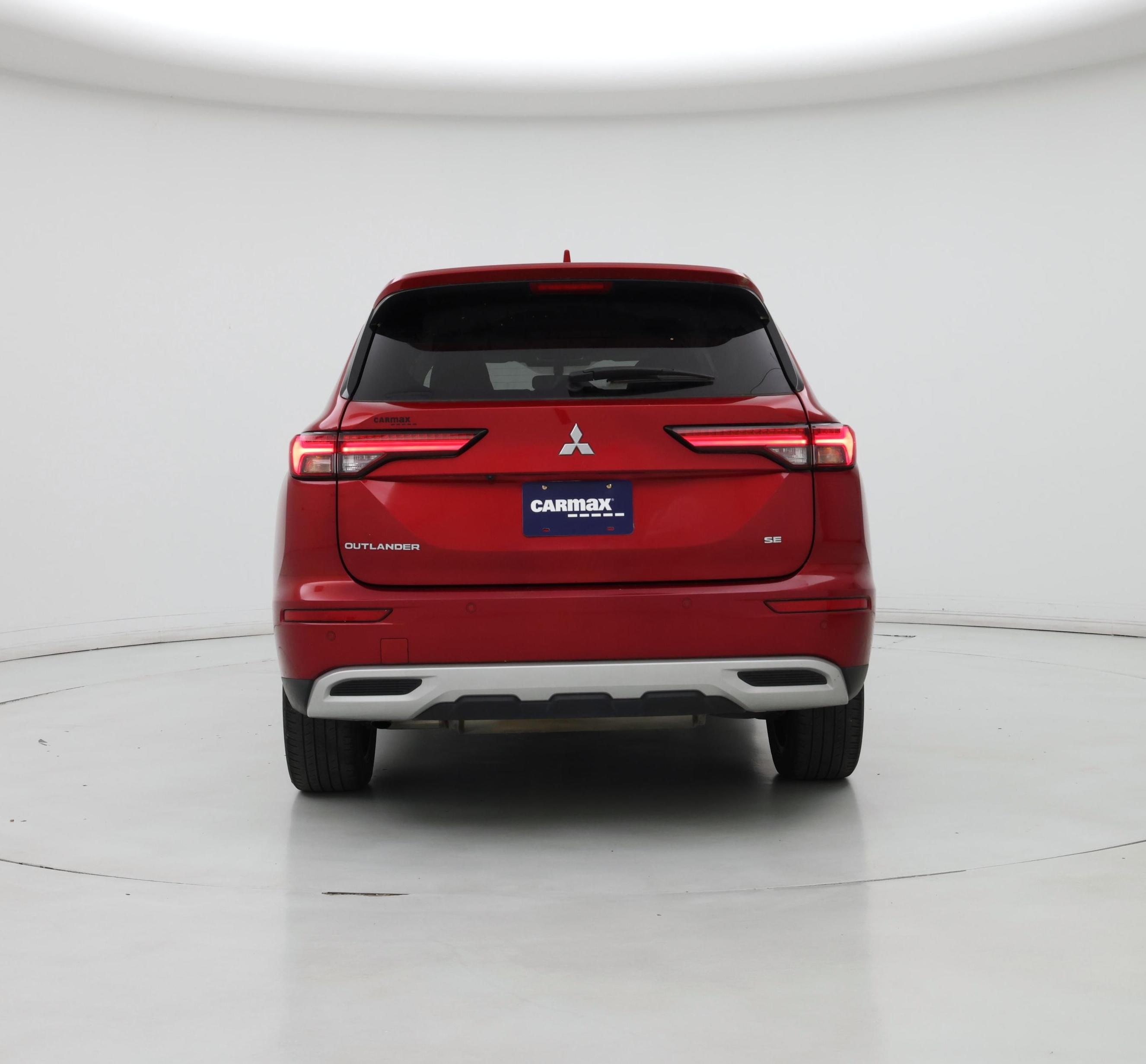 Thumbnail: 2022 Mitsubishi Outlander - 6