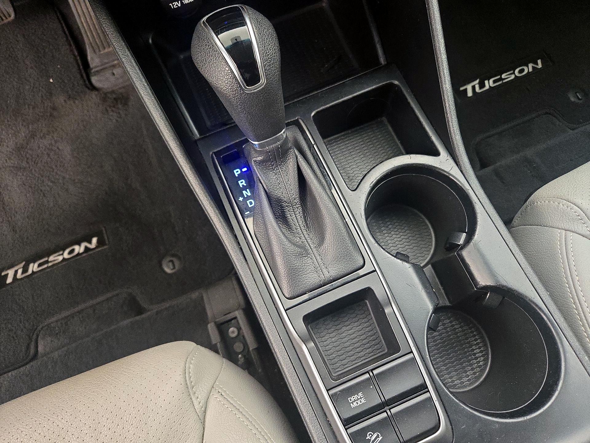 Thumbnail: 2016 Hyundai Tucson - 17