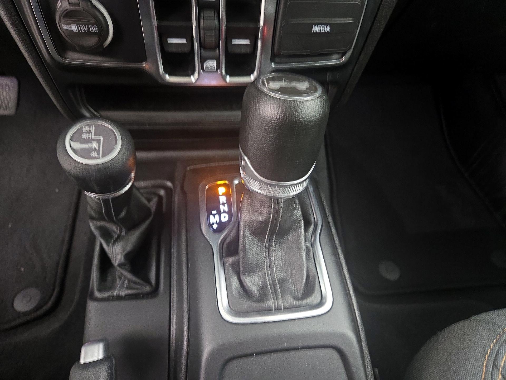 Thumbnail: 2024 Jeep Wrangler - 17