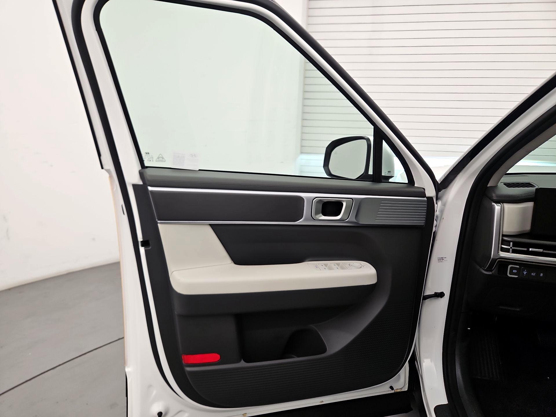 Thumbnail: 2025 Hyundai Santa Fe - 12