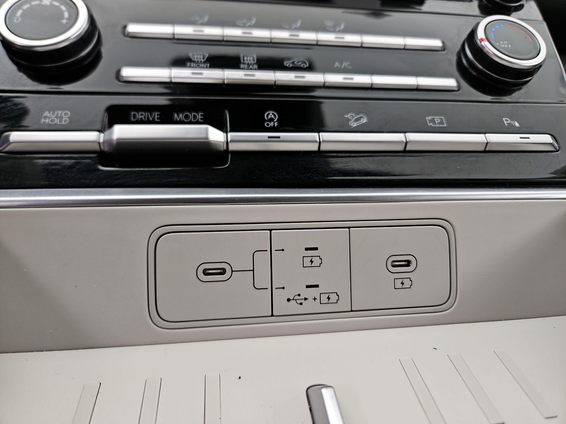 Thumbnail: 2025 Hyundai Santa Fe - 18