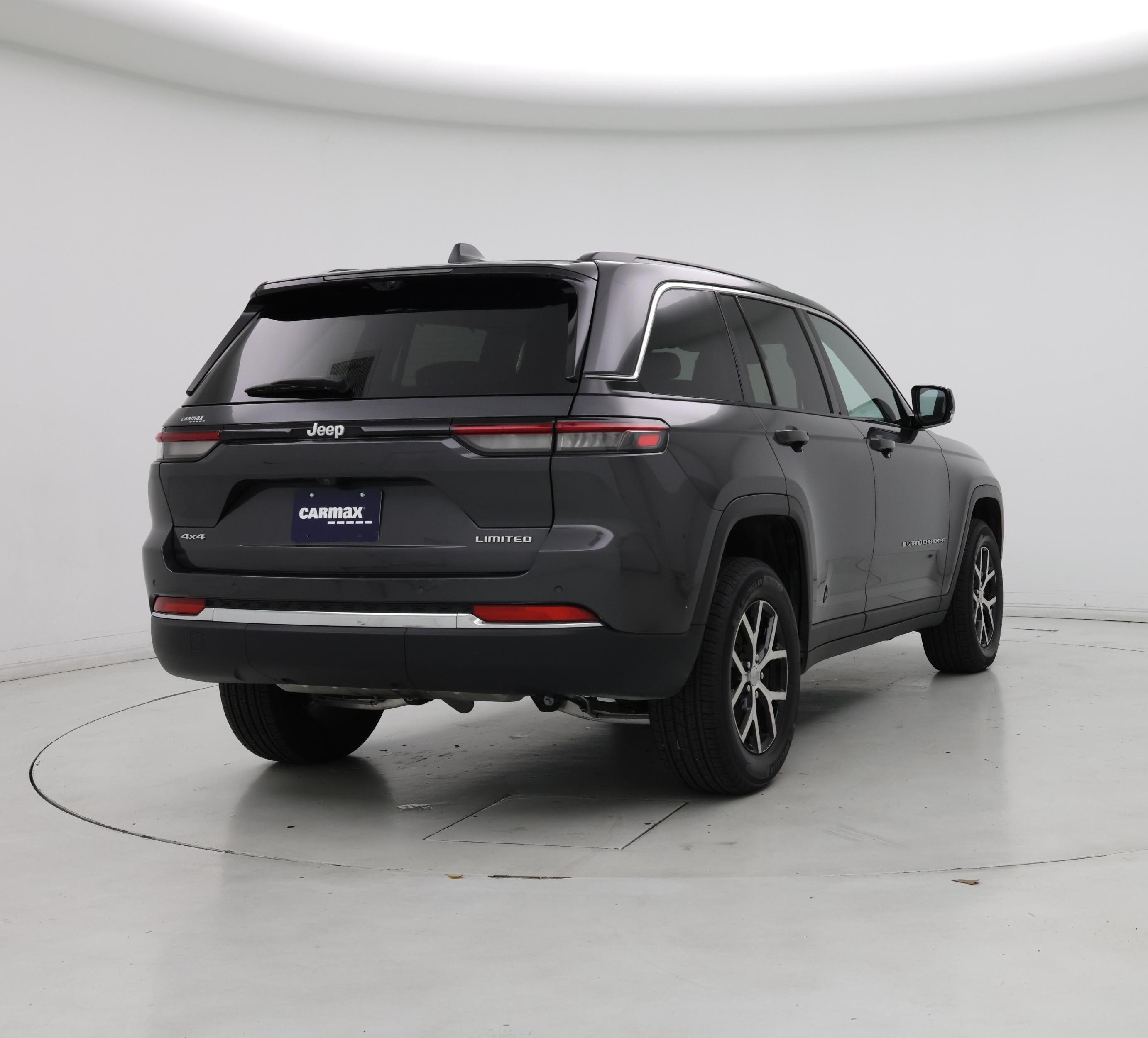 Thumbnail: 2025 Jeep Grand Cherokee - 8