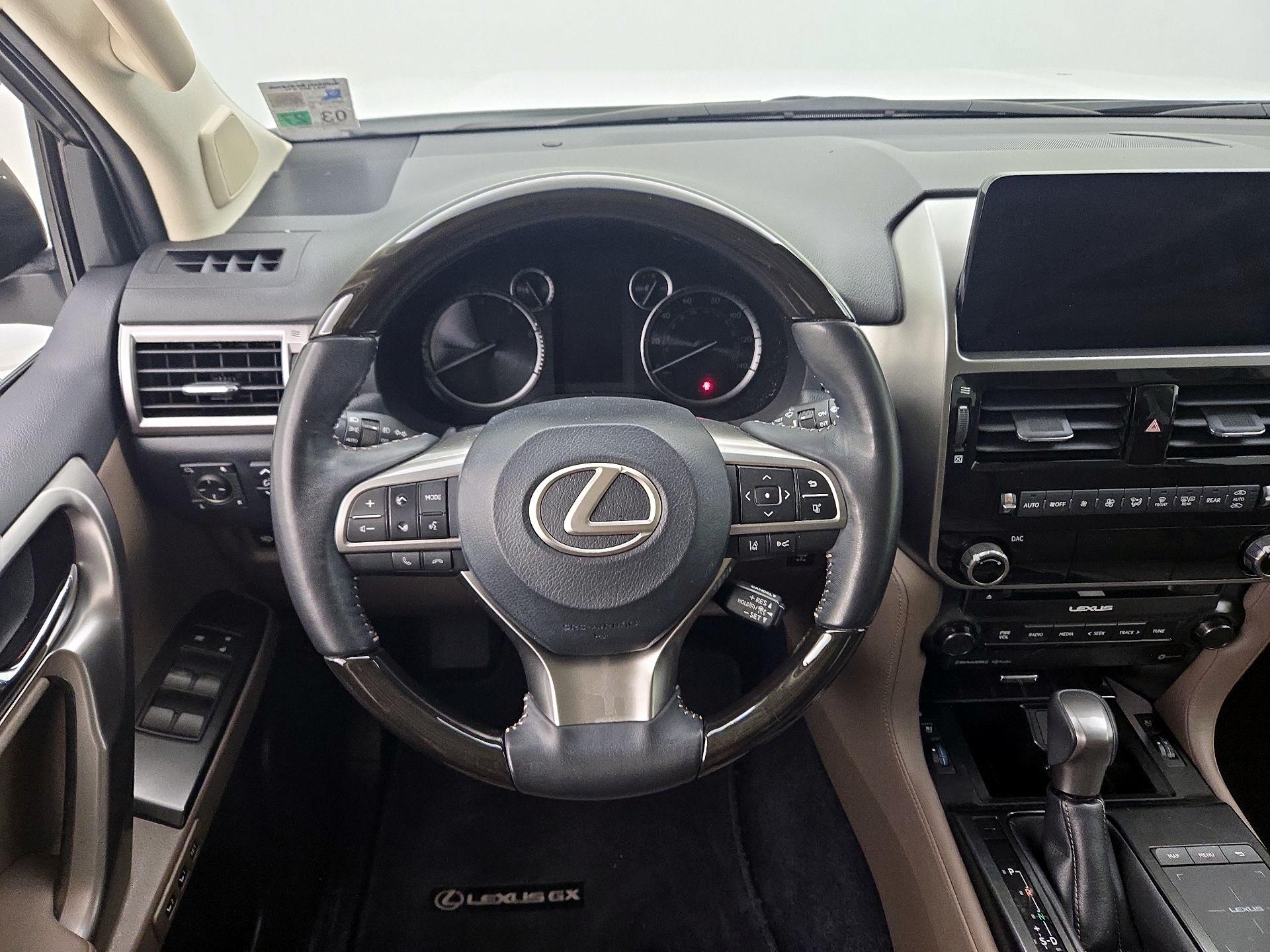 Thumbnail: 2022 Lexus GX - 10