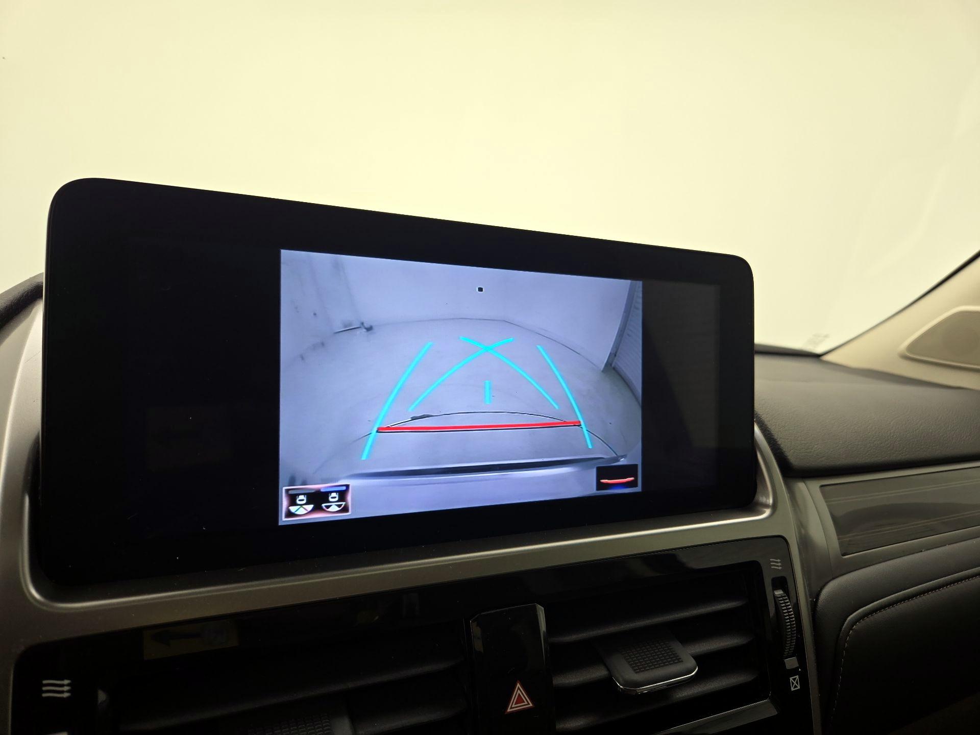 Thumbnail: 2022 Lexus GX - 15