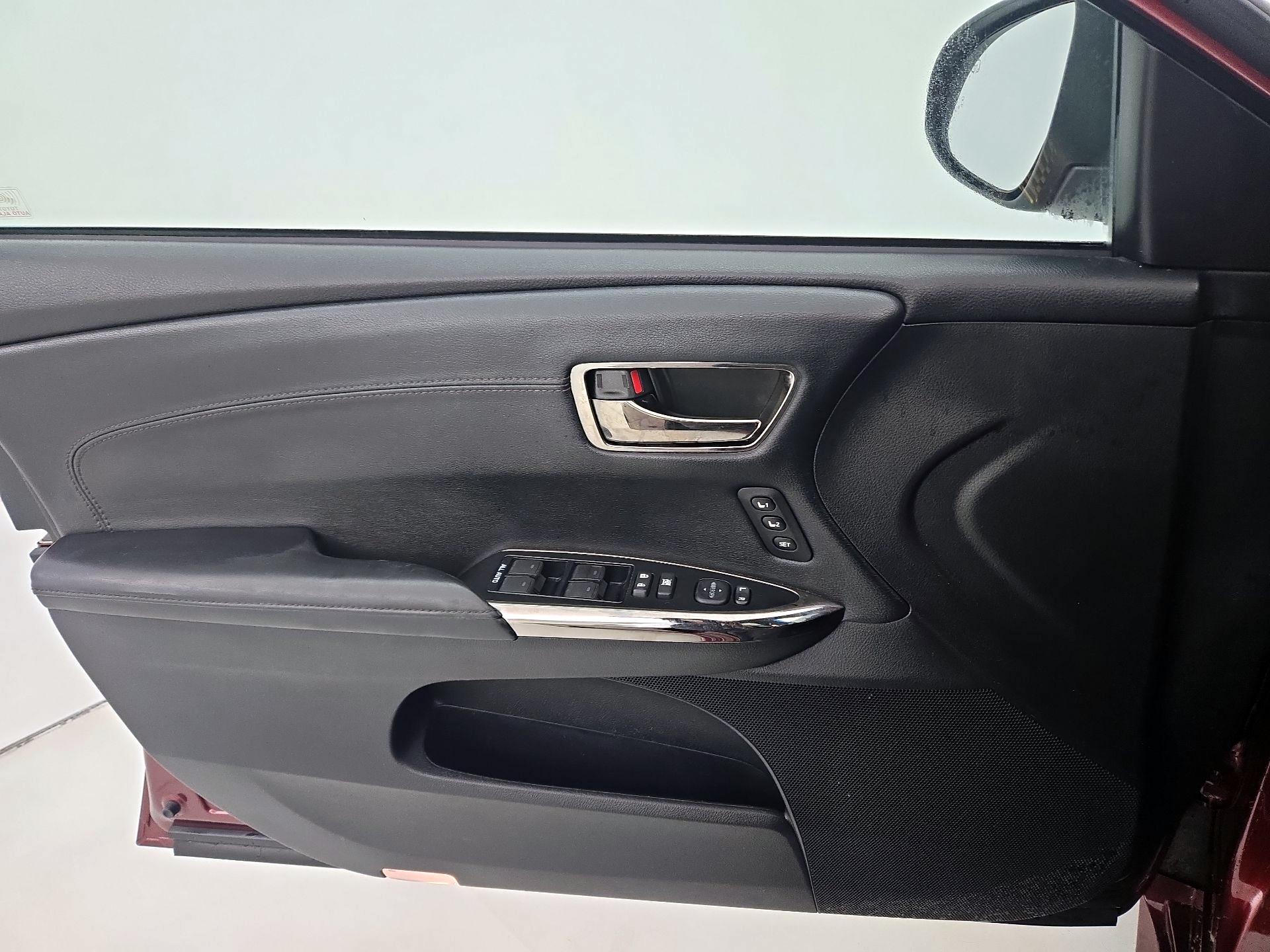 Thumbnail: 2014 Toyota Avalon - 12