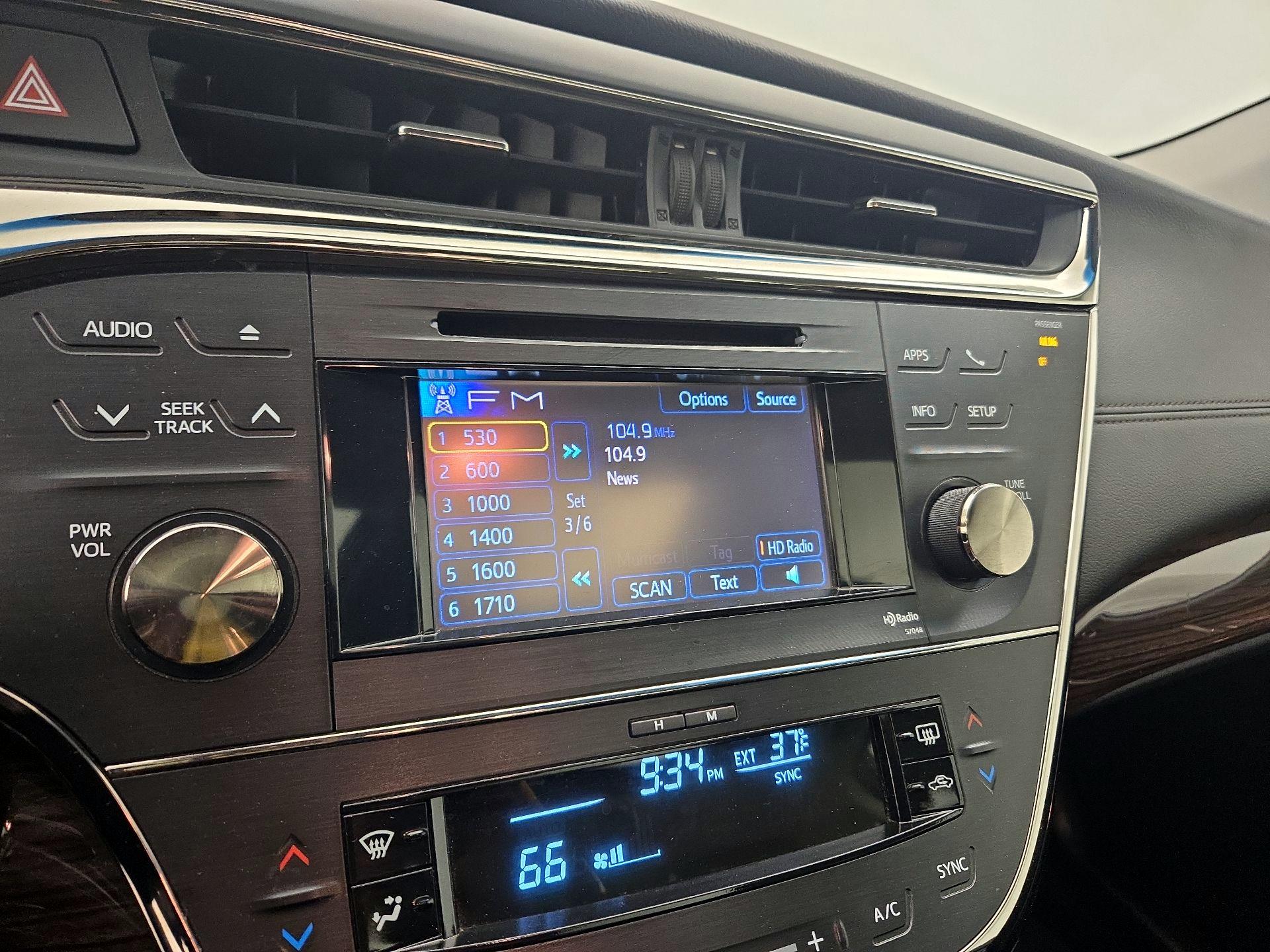 Thumbnail: 2014 Toyota Avalon - 15