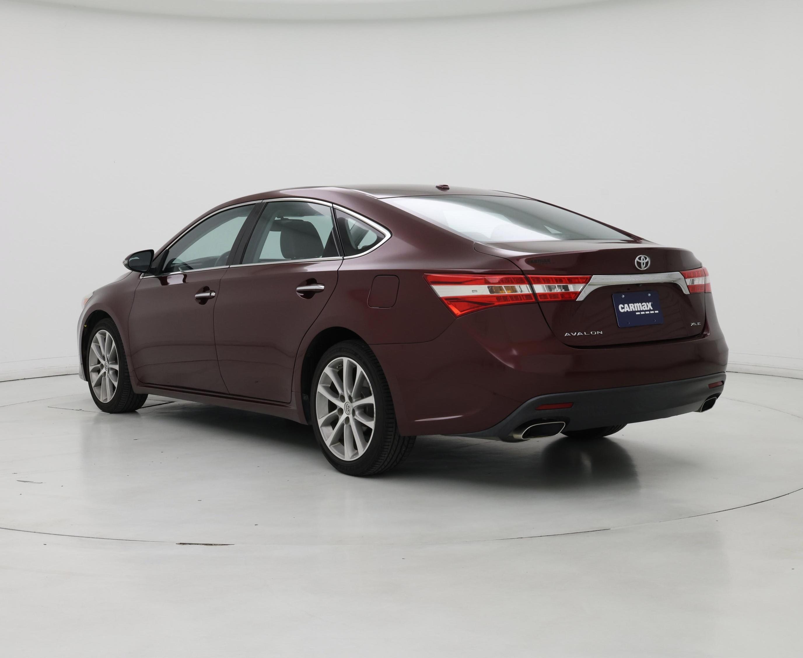 Thumbnail: 2014 Toyota Avalon - 2