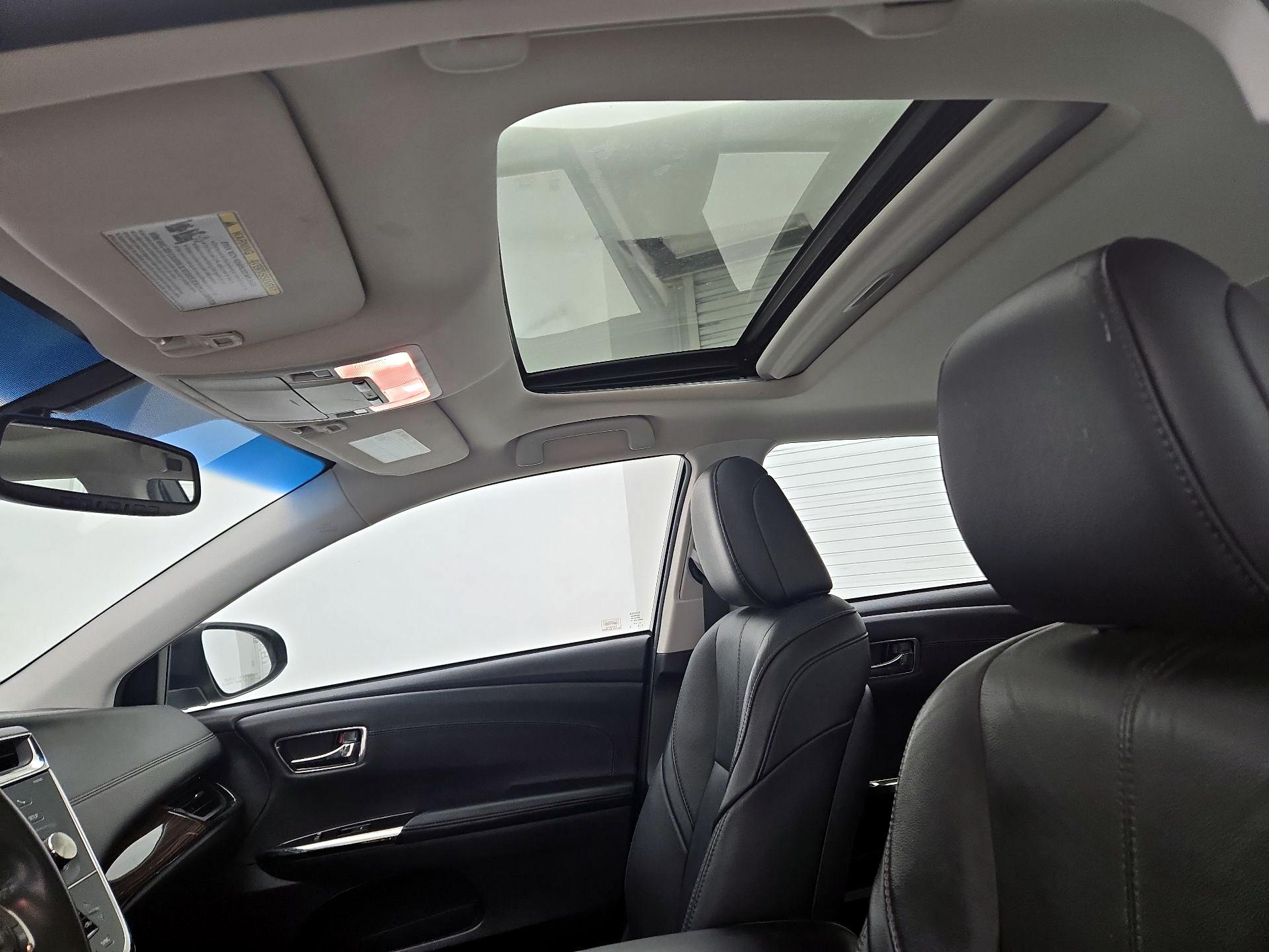 Thumbnail: 2014 Toyota Avalon - 19