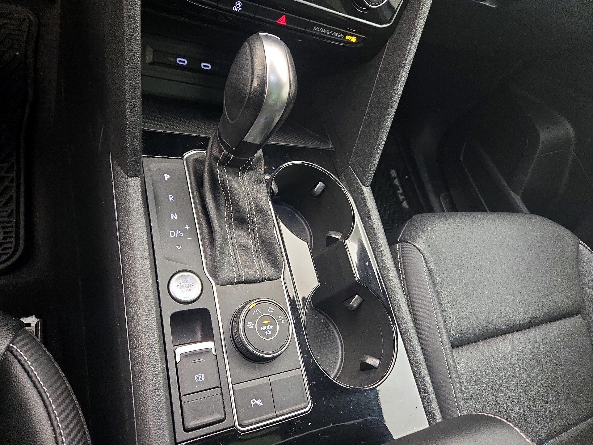 Thumbnail: 2022 Volkswagen Atlas - 17