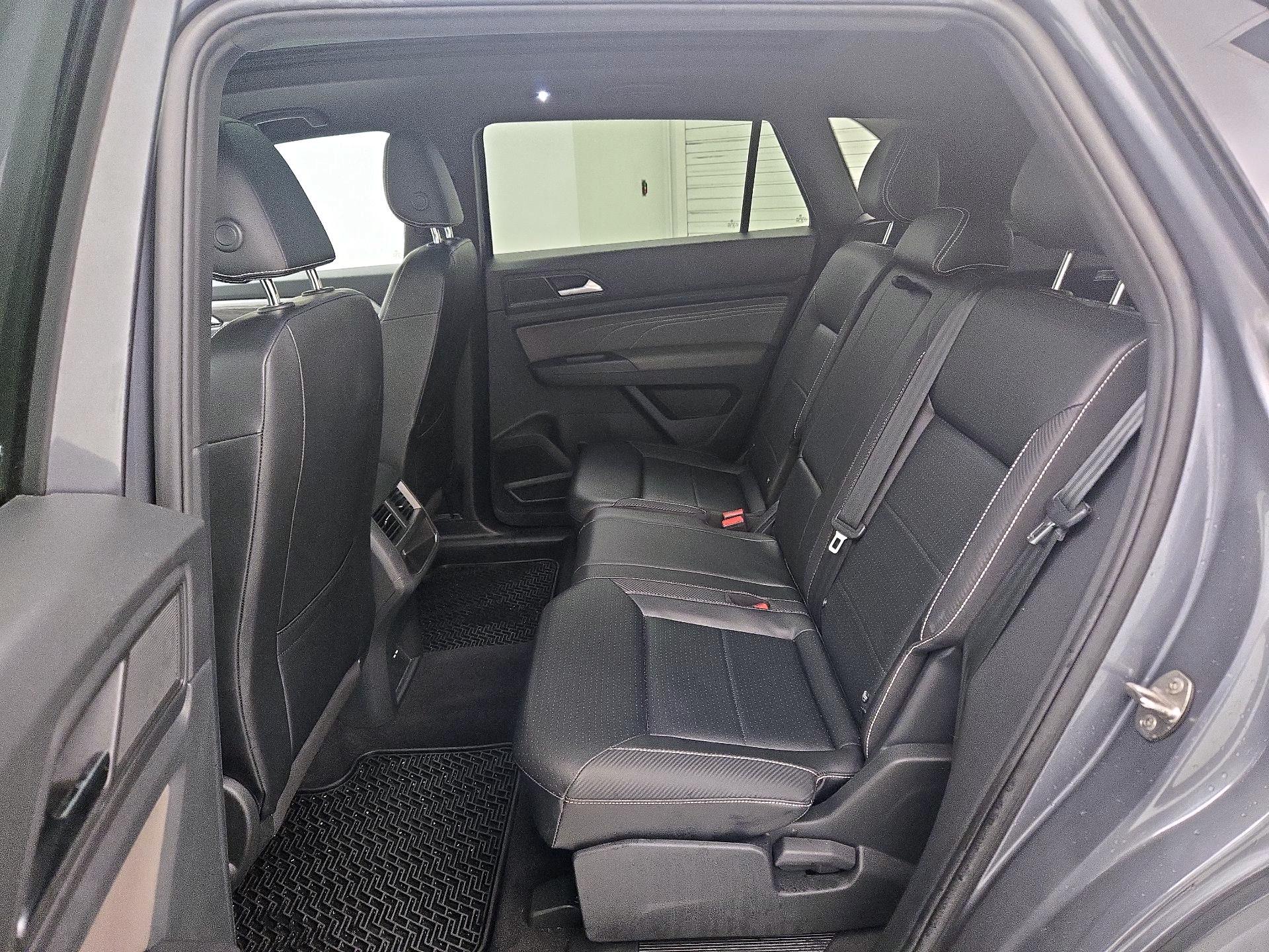 Thumbnail: 2022 Volkswagen Atlas - 20