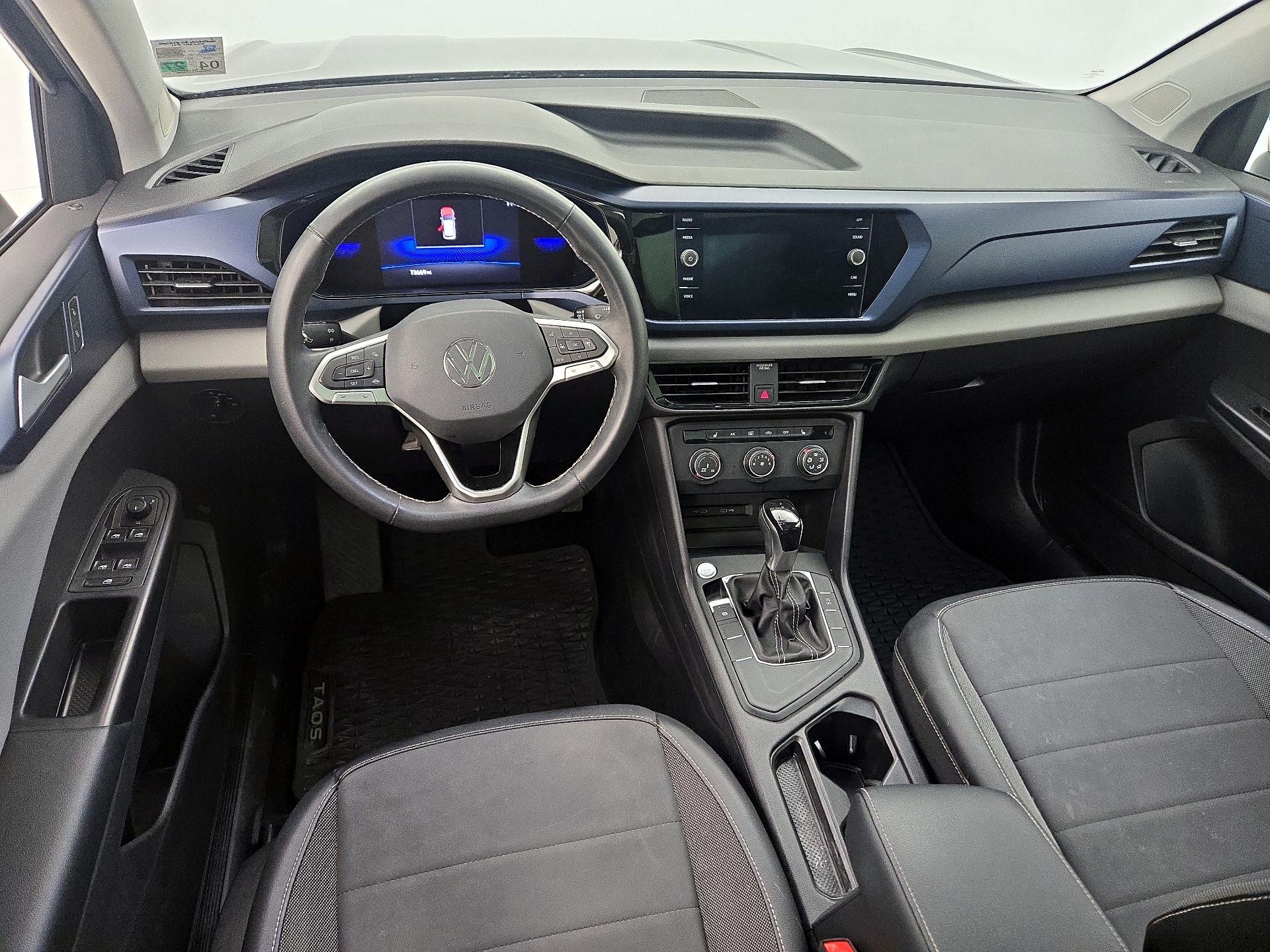 Thumbnail: 2022 Volkswagen Taos - 9