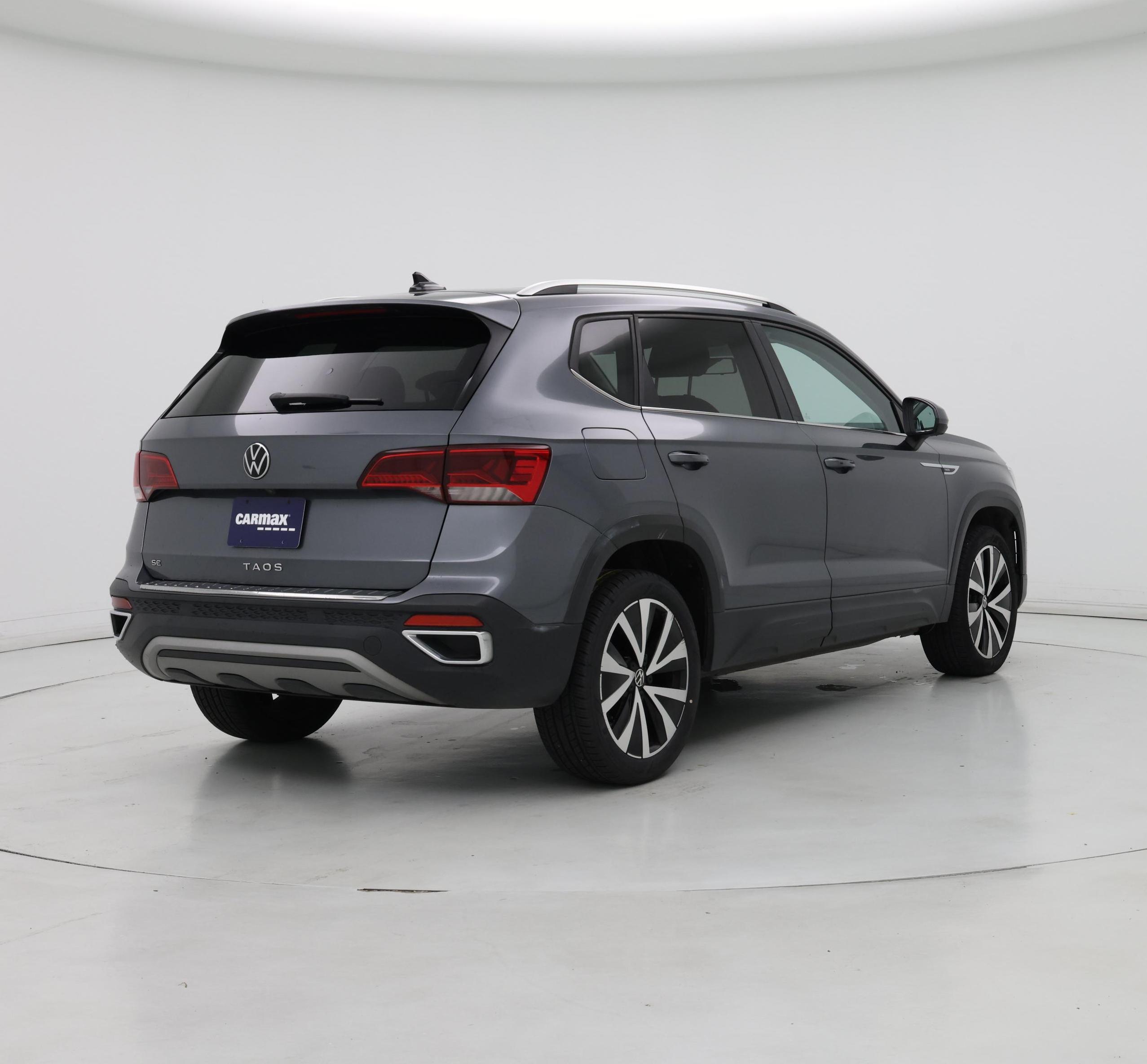 Thumbnail: 2022 Volkswagen Taos - 8