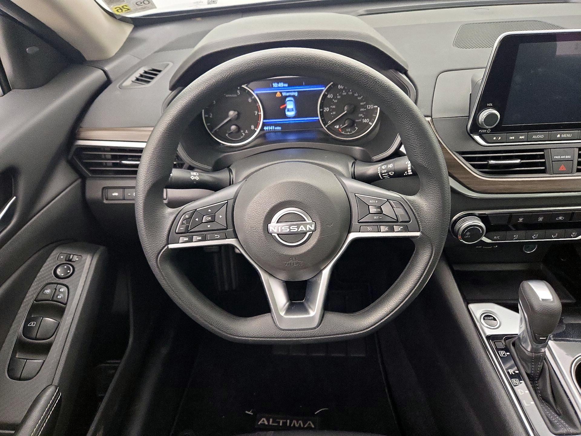 Thumbnail: 2024 Nissan Altima - 10