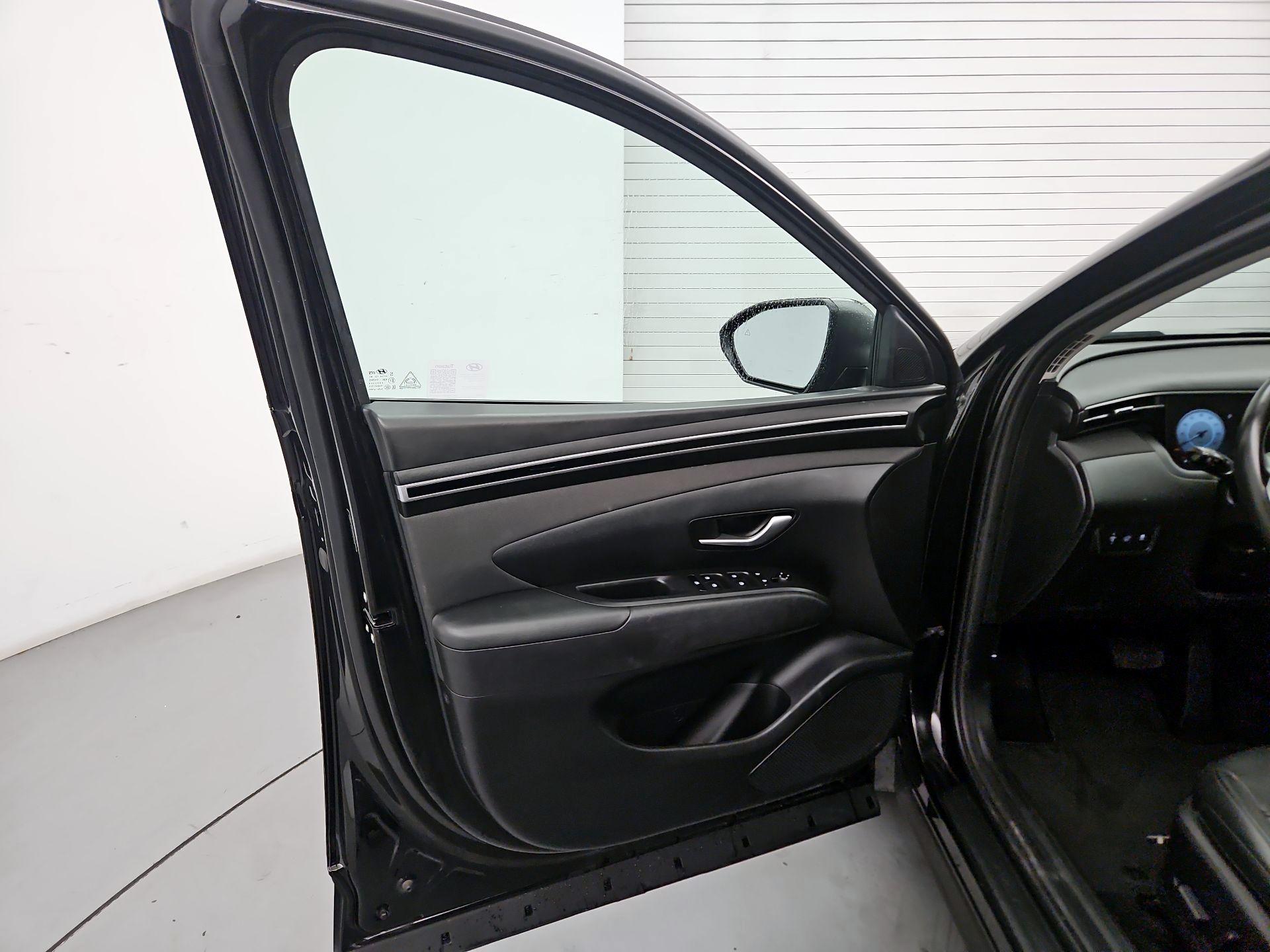 Thumbnail: 2024 Hyundai Tucson - 12