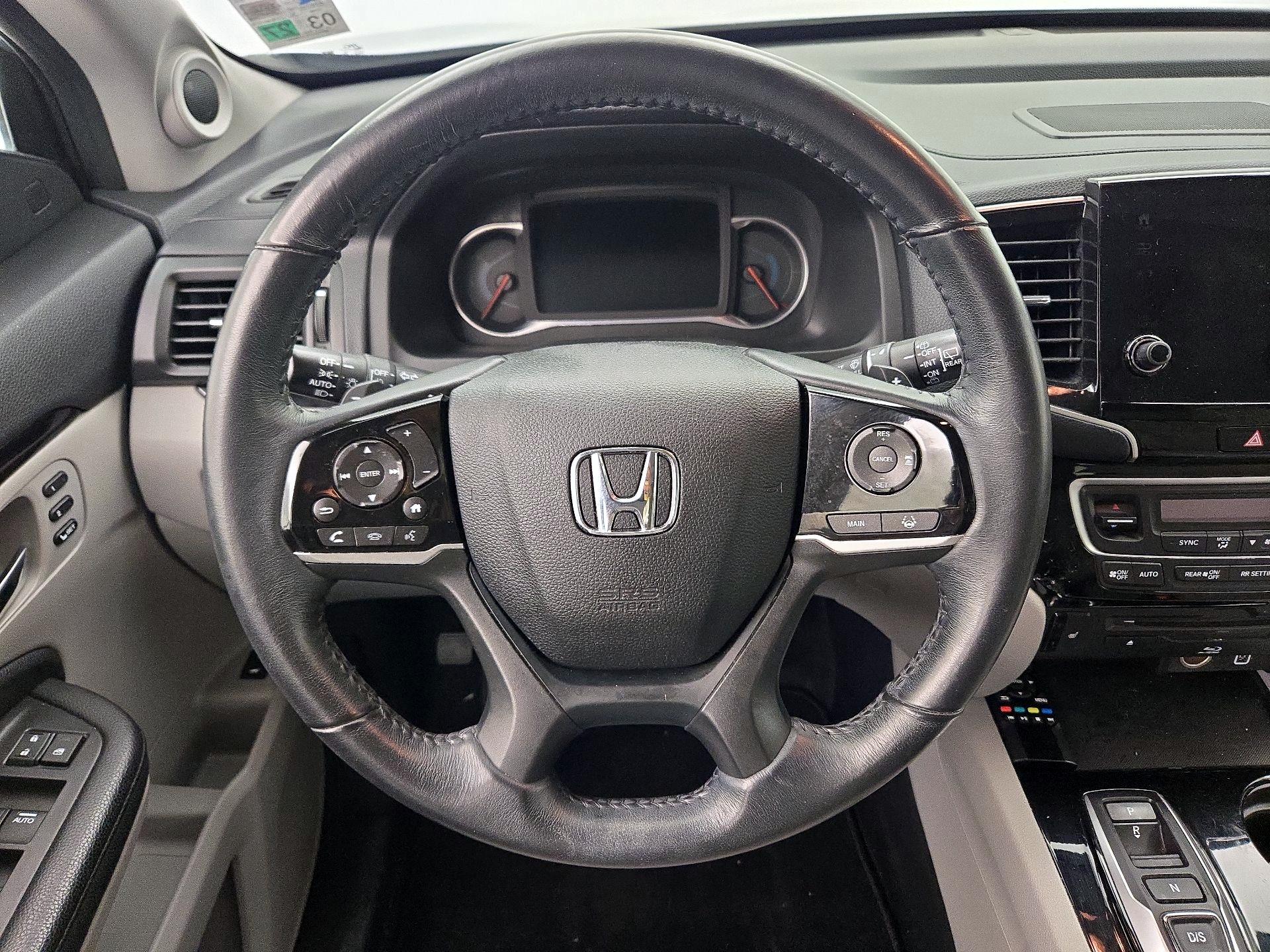 Thumbnail: 2019 Honda Pilot - 10