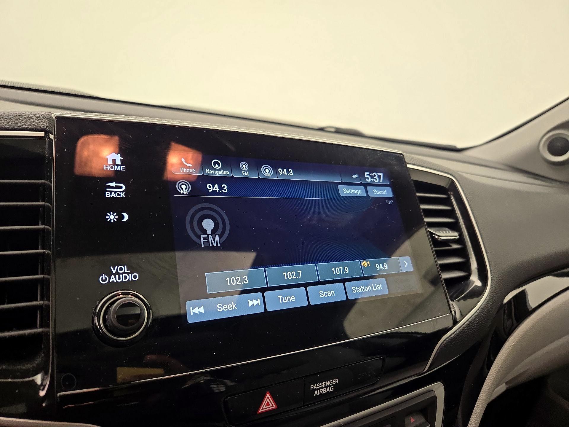 Thumbnail: 2019 Honda Pilot - 16