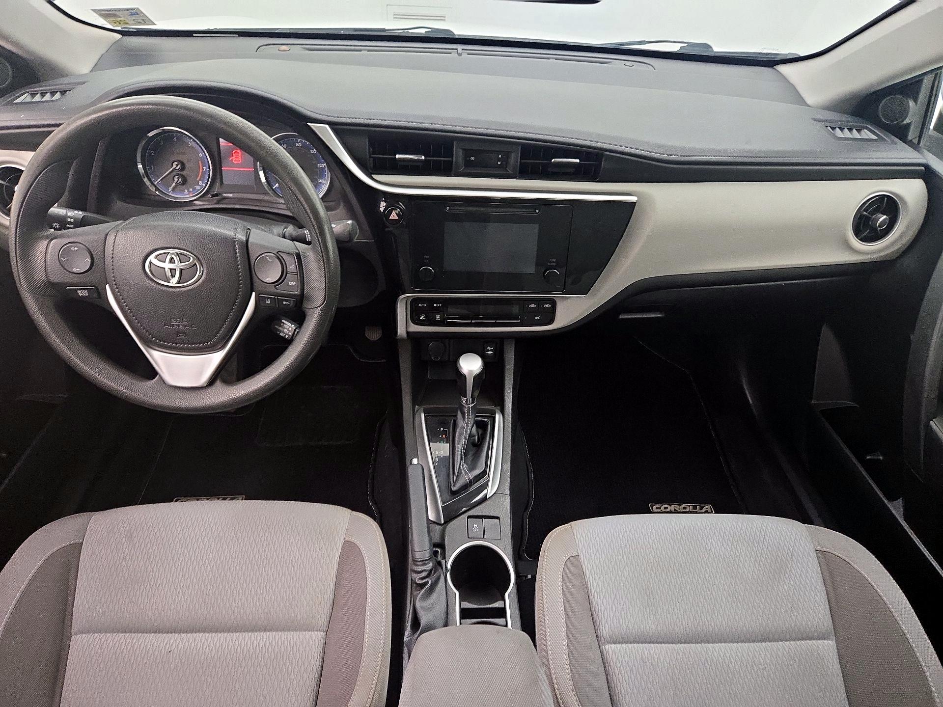 Thumbnail: 2018 Toyota Corolla - 9