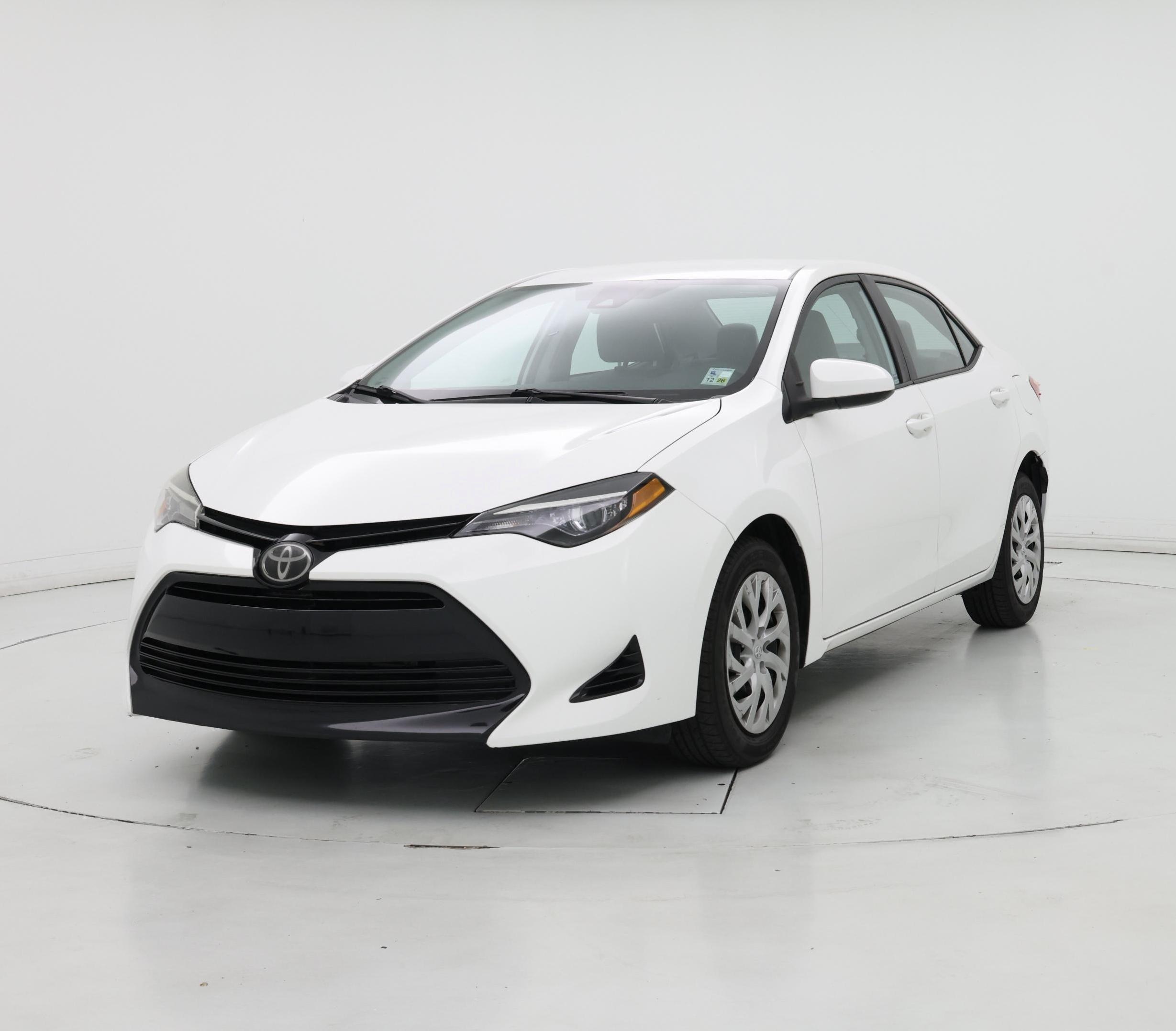 Thumbnail: 2018 Toyota Corolla - 4
