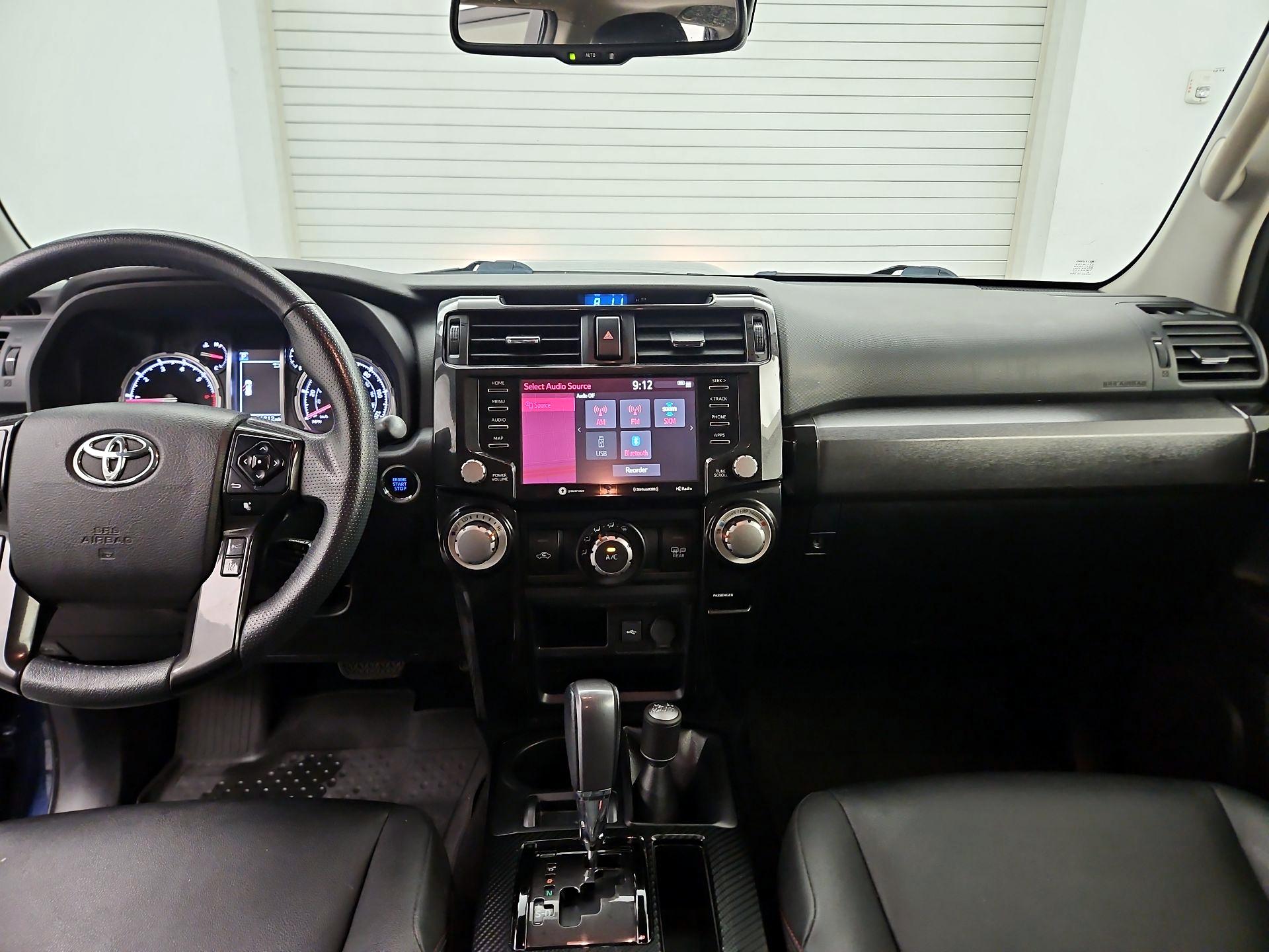 Thumbnail: 2020 Toyota 4Runner - 9