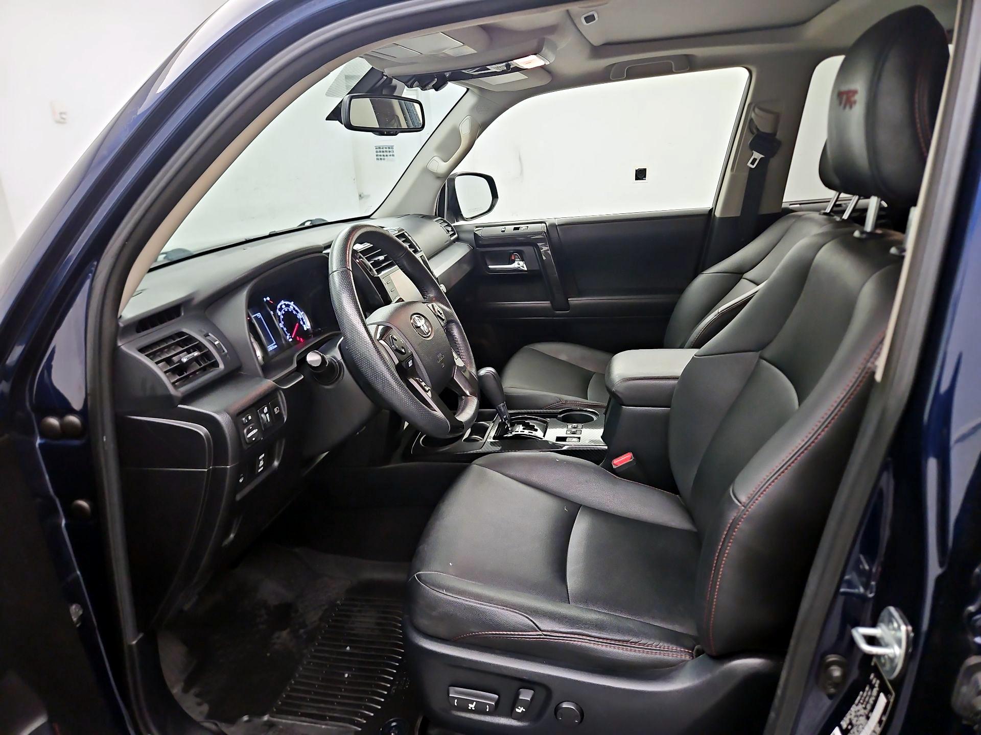 Thumbnail: 2020 Toyota 4Runner - 11