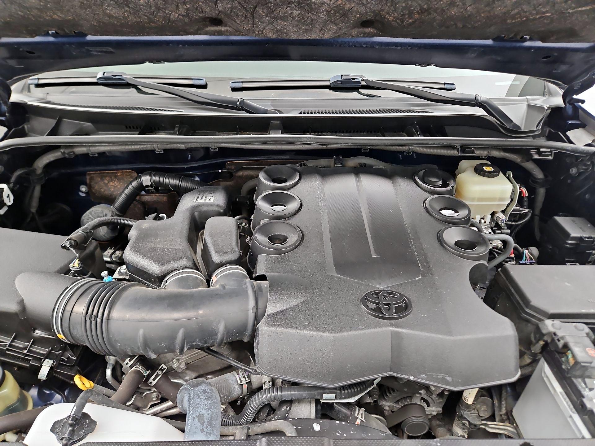 Thumbnail: 2020 Toyota 4Runner - 18