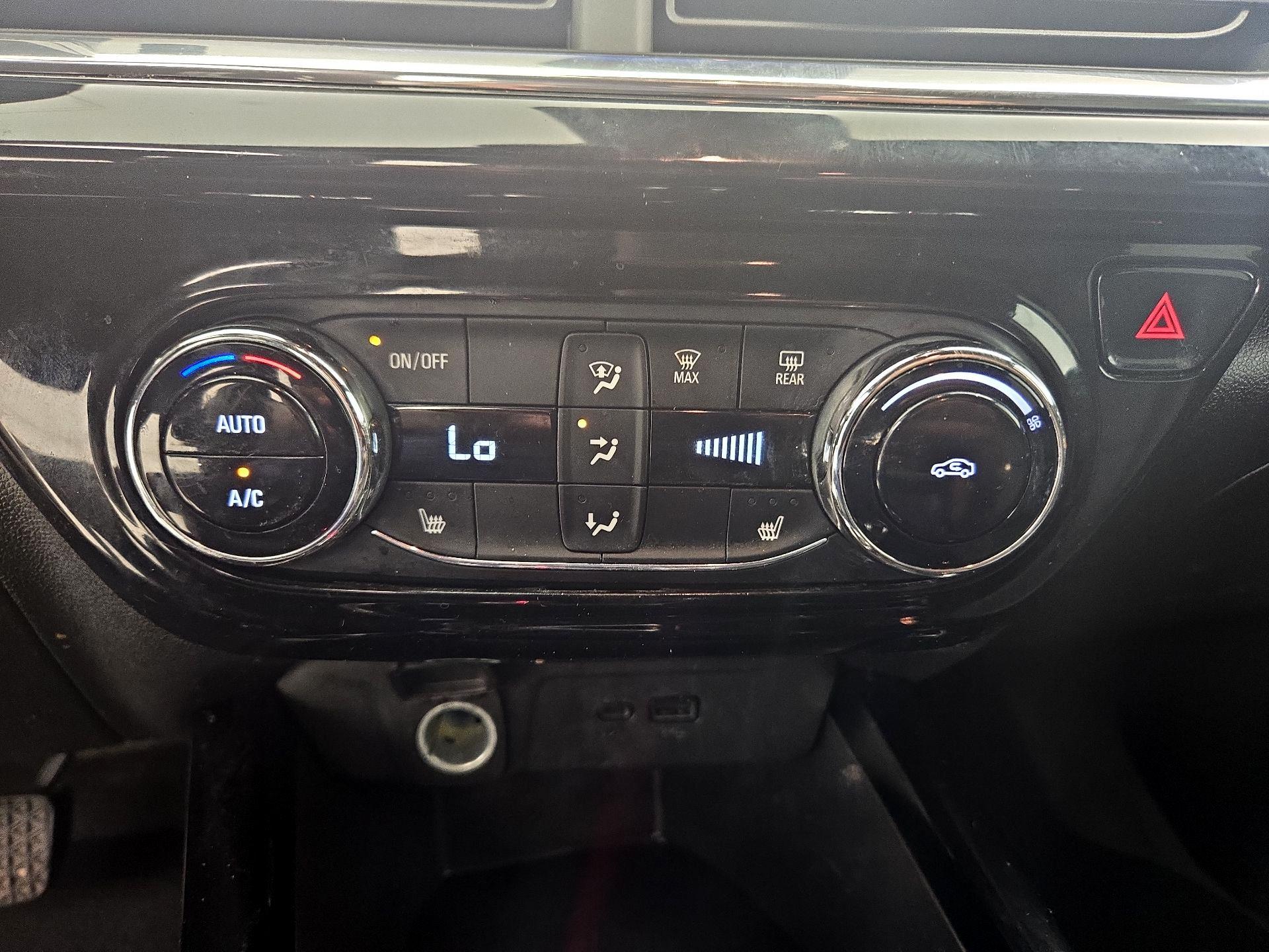 Thumbnail: 2025 Chevrolet Trax - 16