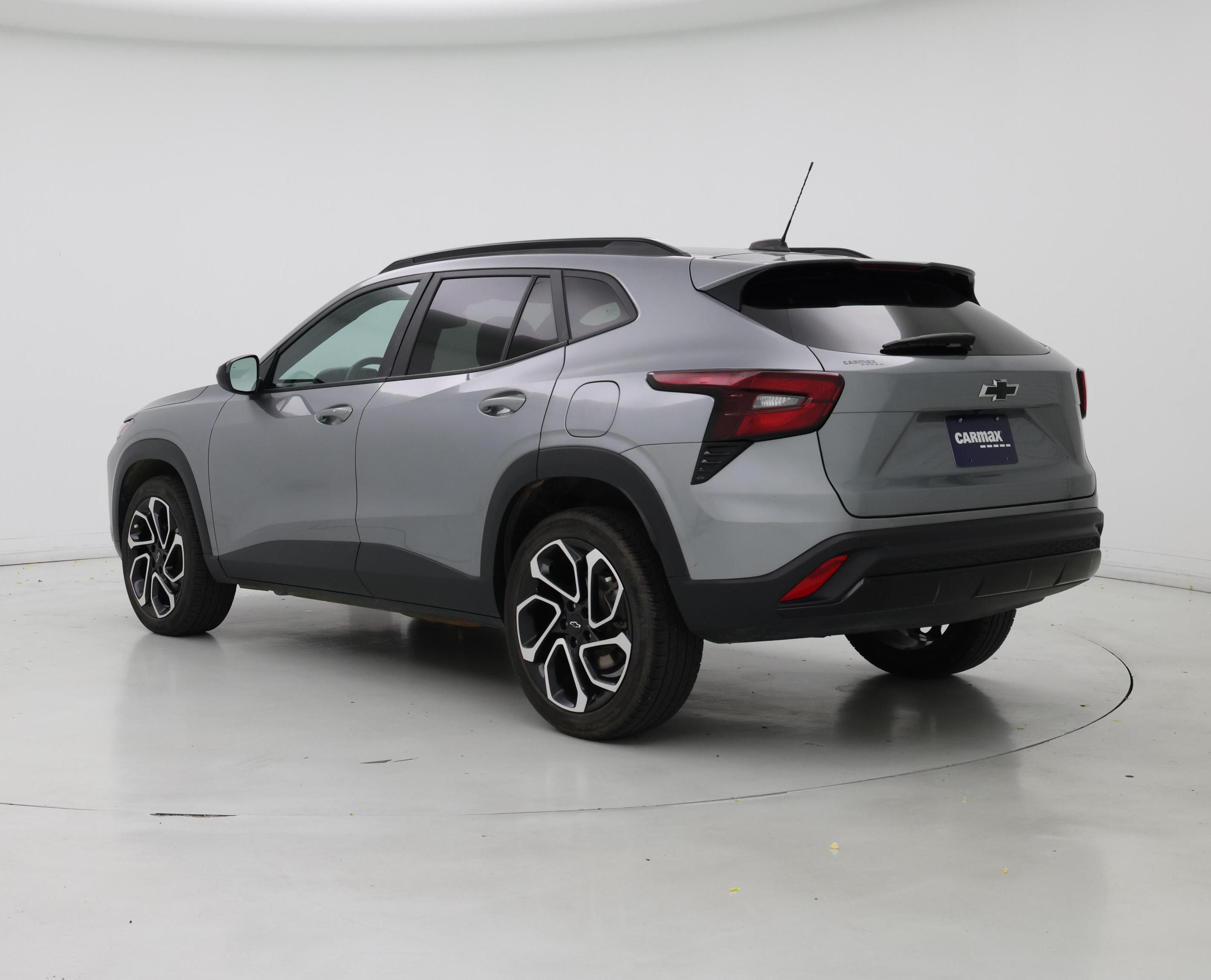 Thumbnail: 2025 Chevrolet Trax - 2