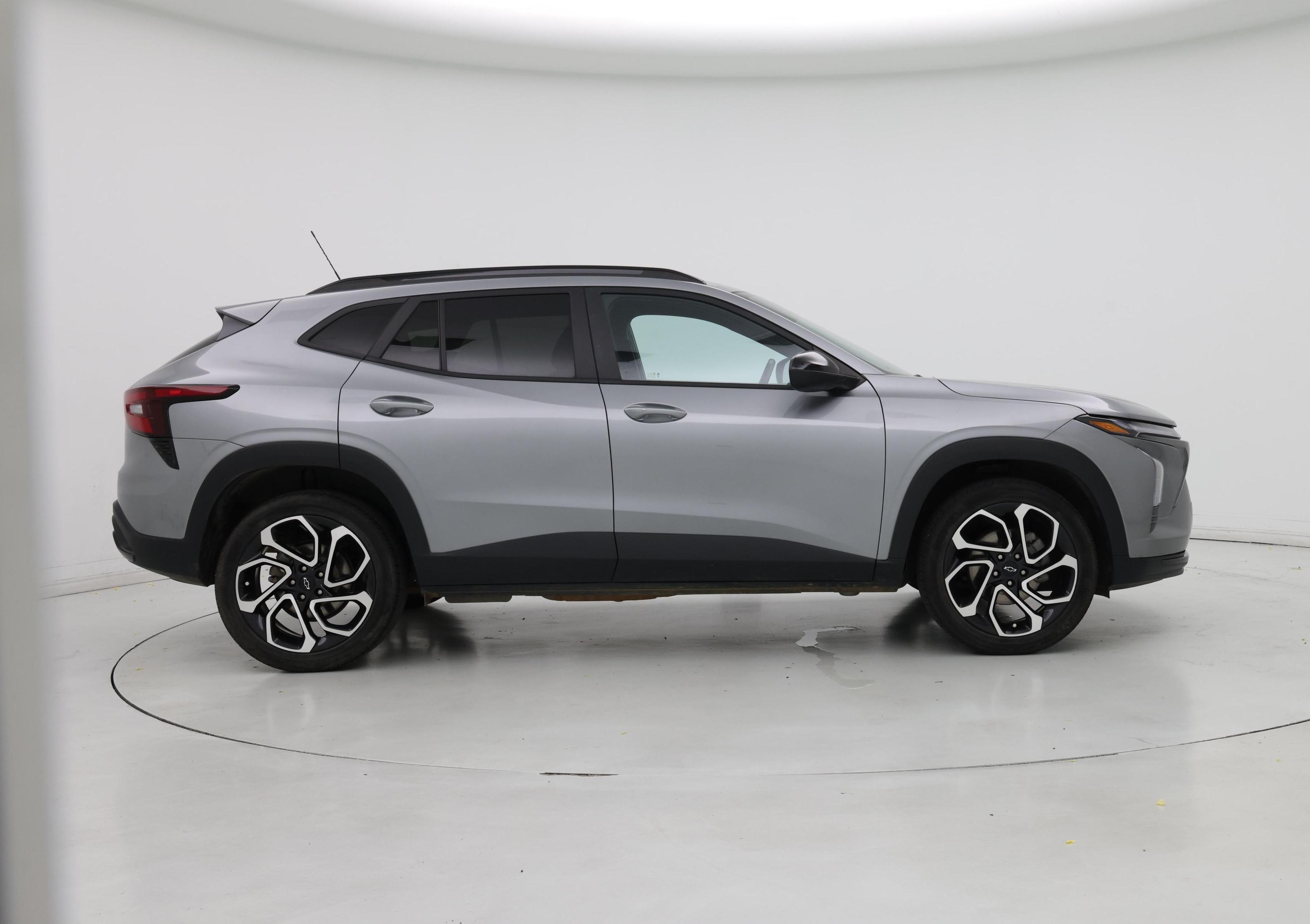 Thumbnail: 2025 Chevrolet Trax - 7