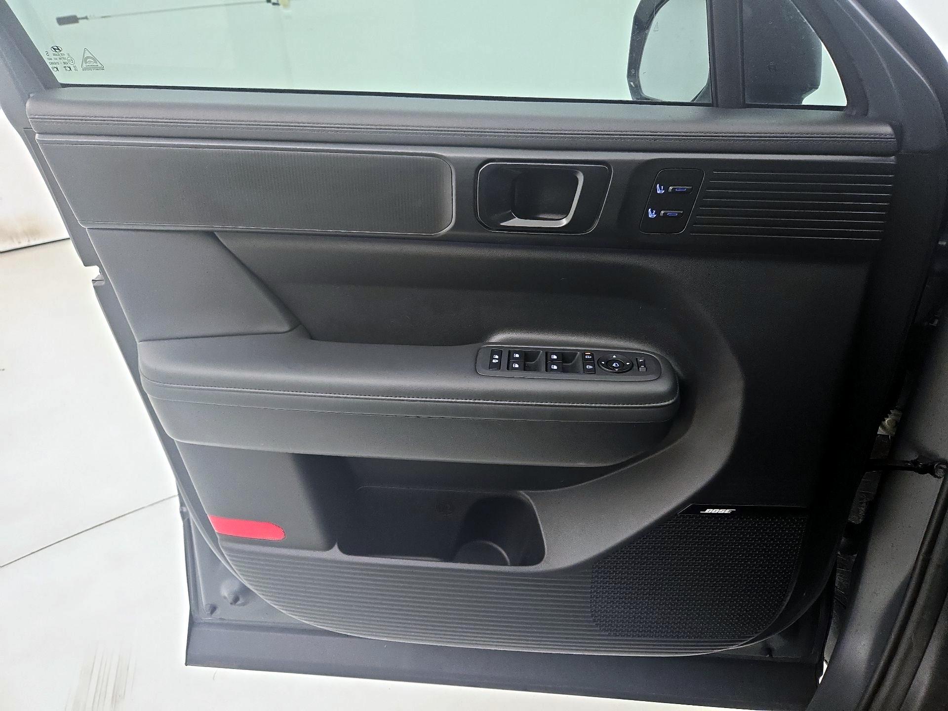 Thumbnail: 2024 Hyundai Santa Fe - 12