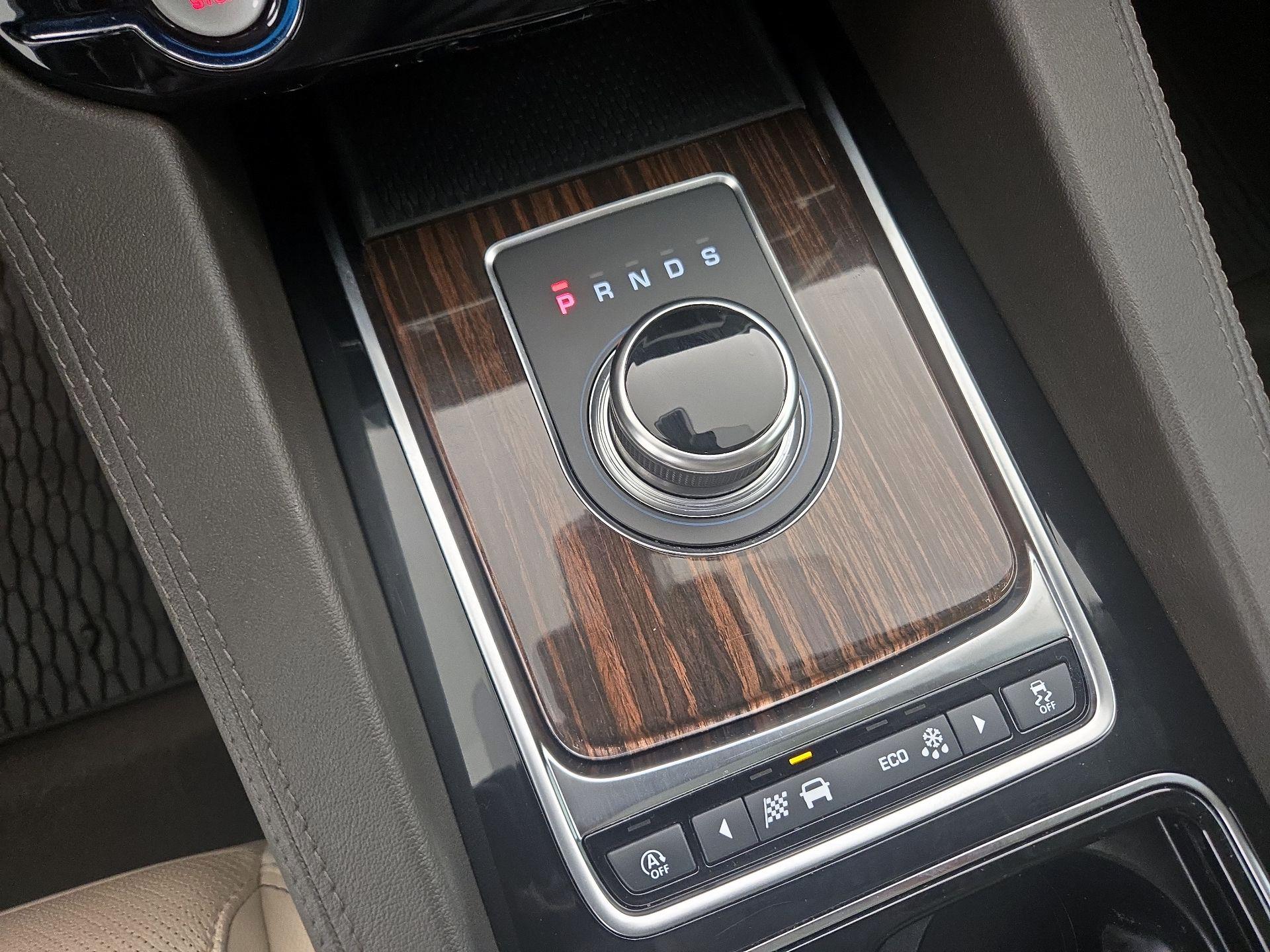 Thumbnail: 2020 Jaguar F-Pace - 18