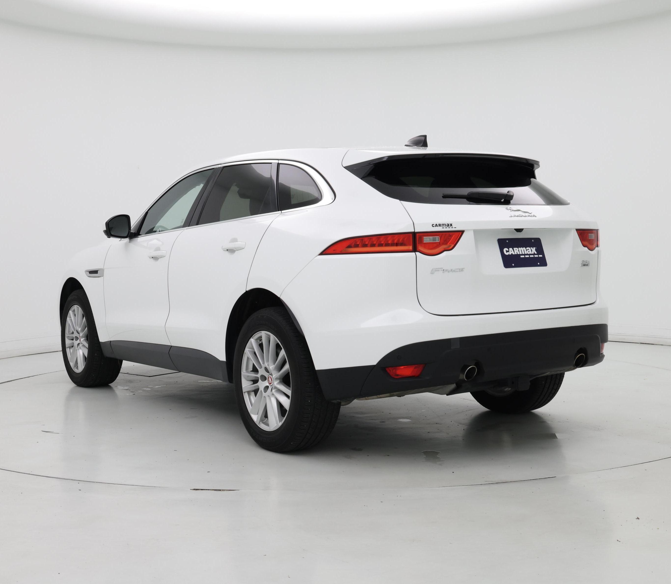 Thumbnail: 2020 Jaguar F-Pace - 2