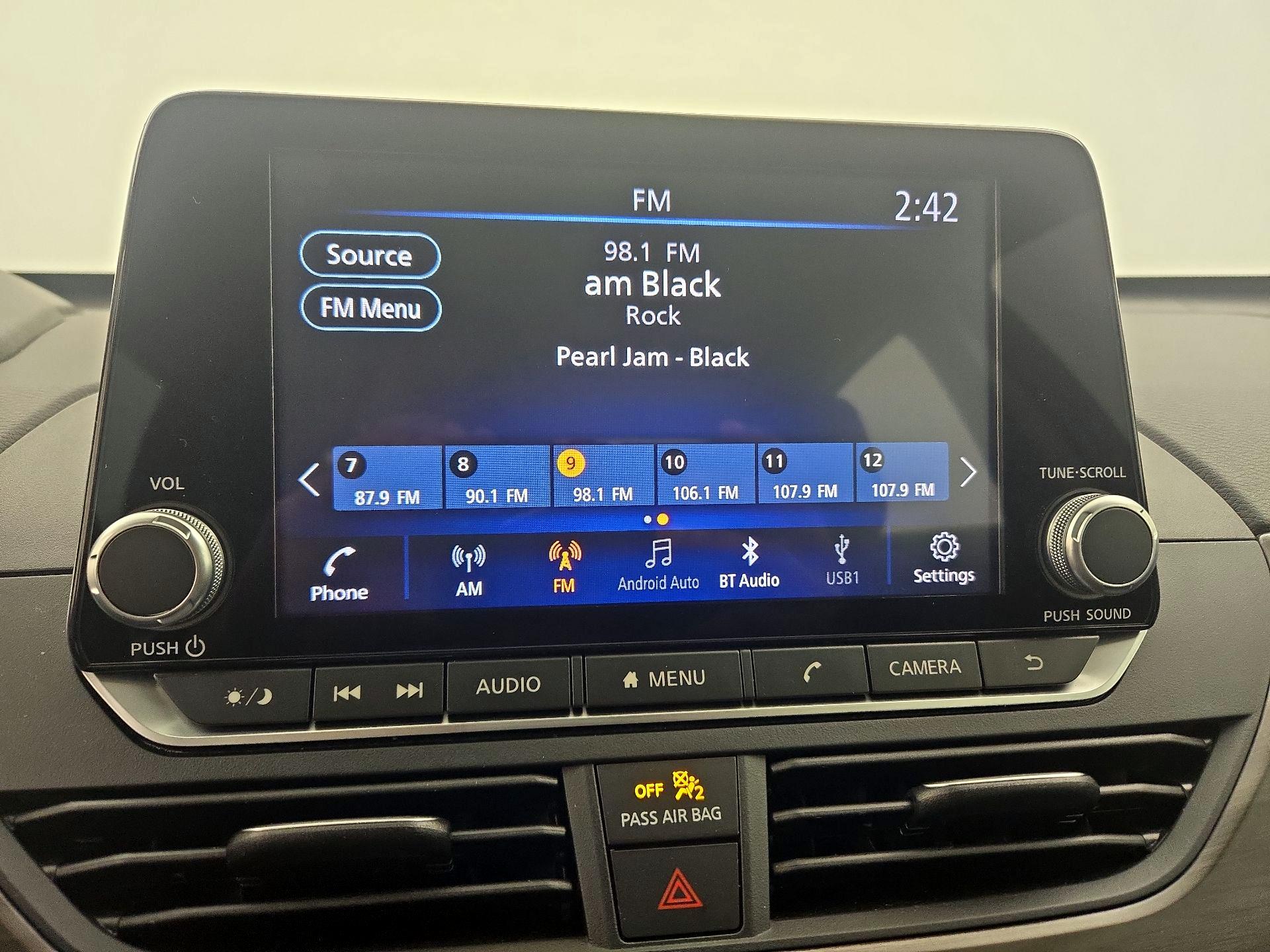 Thumbnail: 2025 Nissan Altima - 15