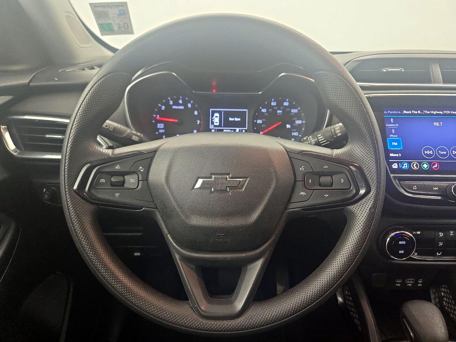2022 Chevrolet Trailblazer LT - Photo 11