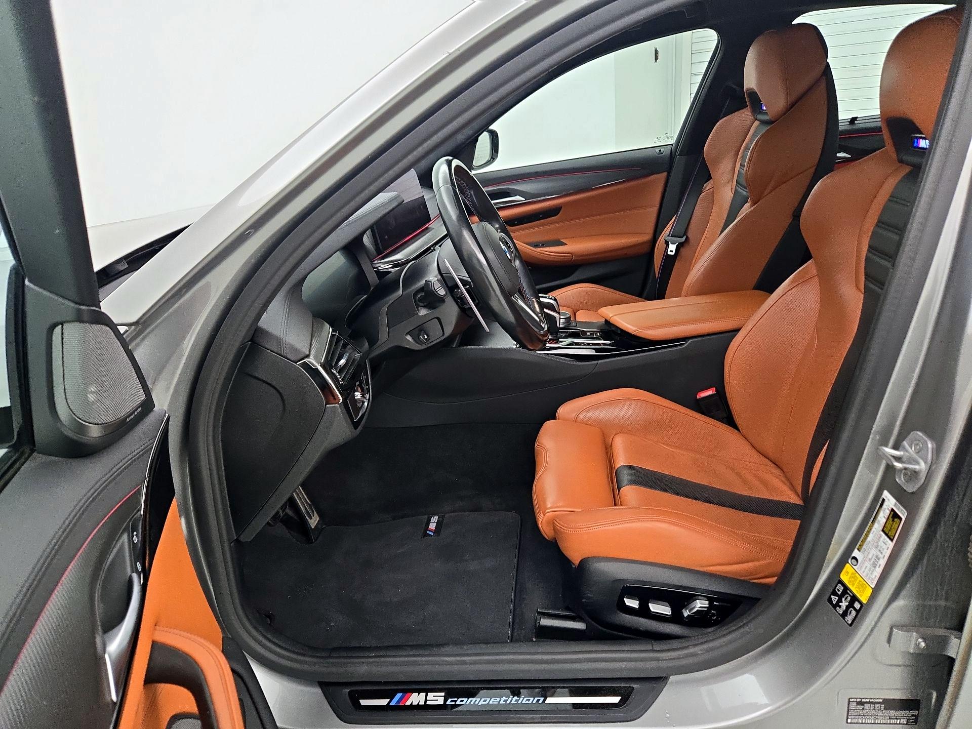 Thumbnail: 2021 BMW M5 - 11