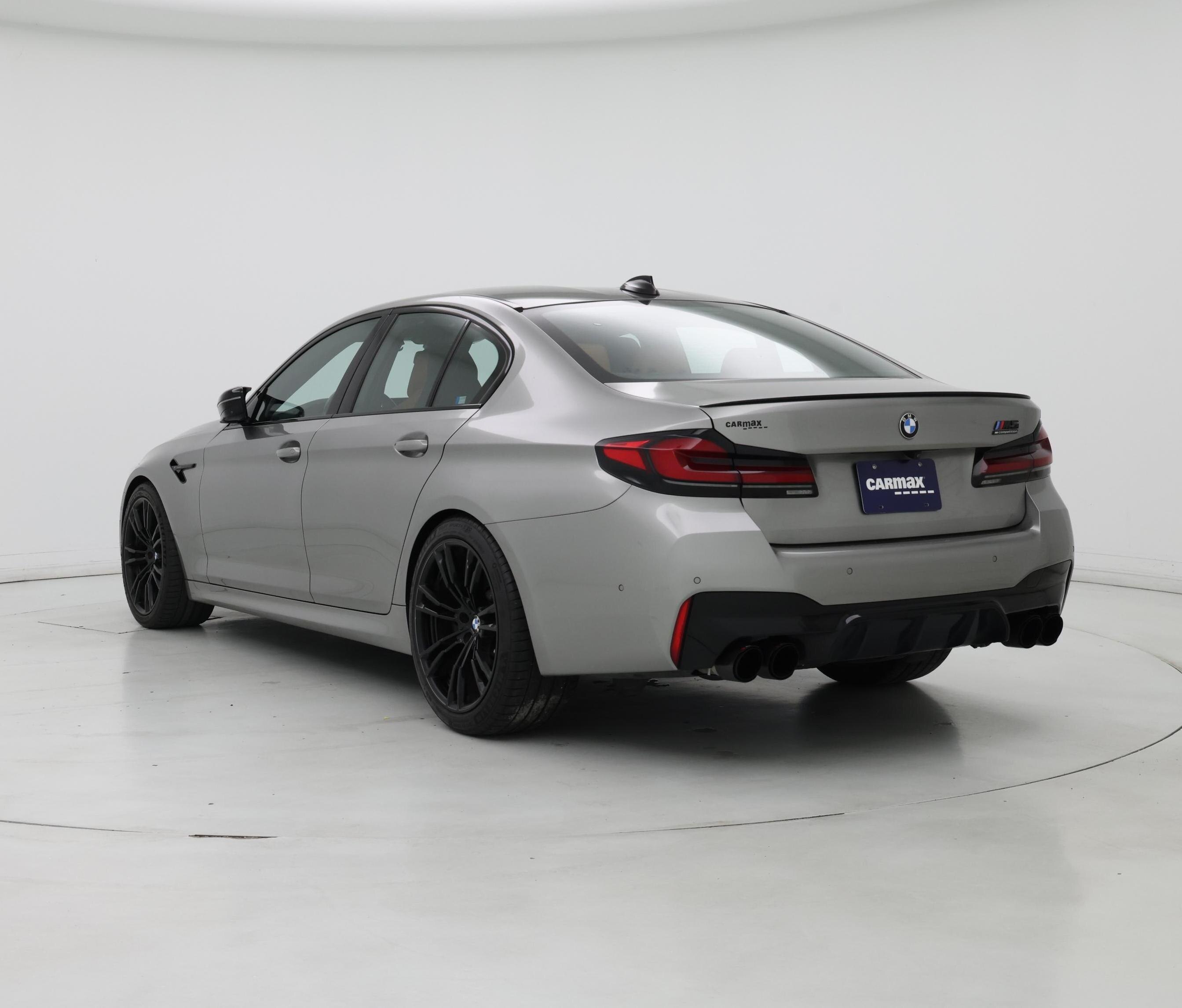 Thumbnail: 2021 BMW M5 - 2