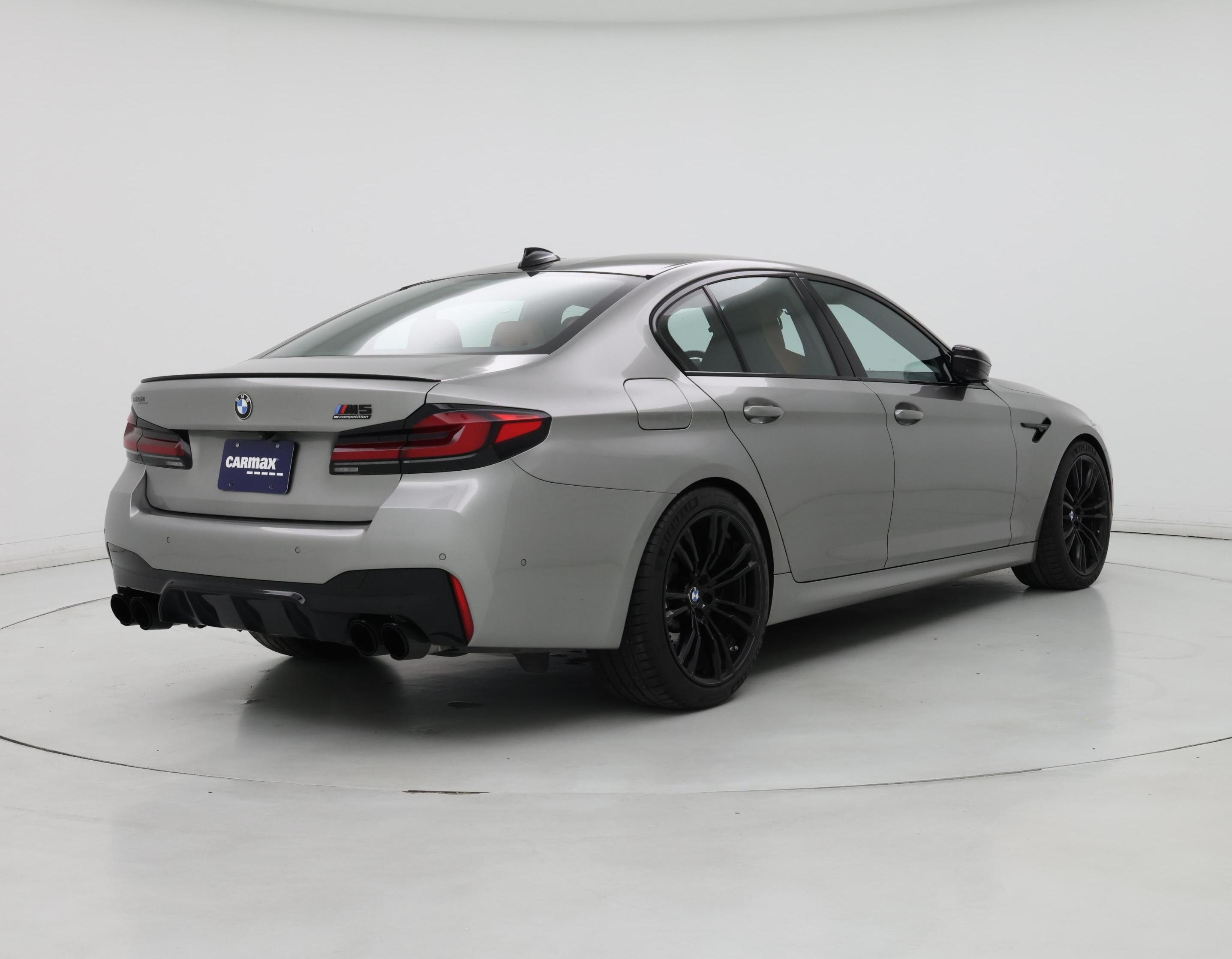 Thumbnail: 2021 BMW M5 - 8