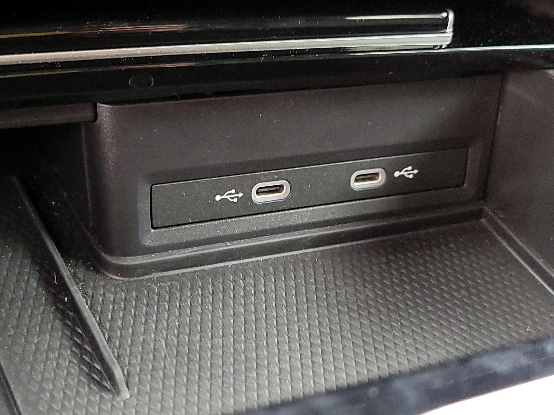 Thumbnail: 2025 Volkswagen Atlas - 18