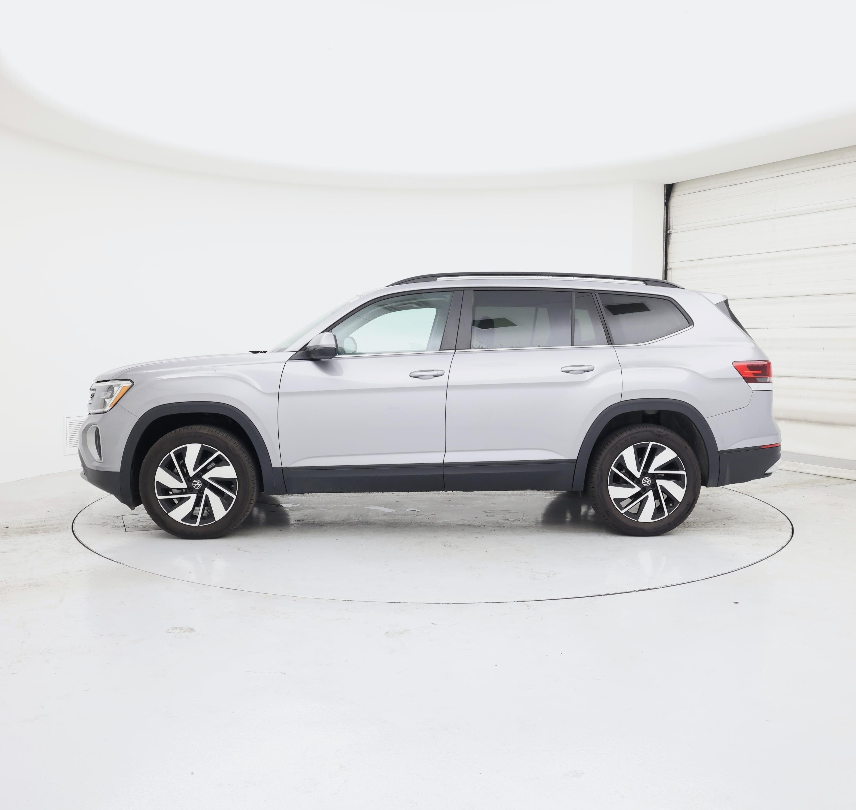 Thumbnail: 2025 Volkswagen Atlas - 3