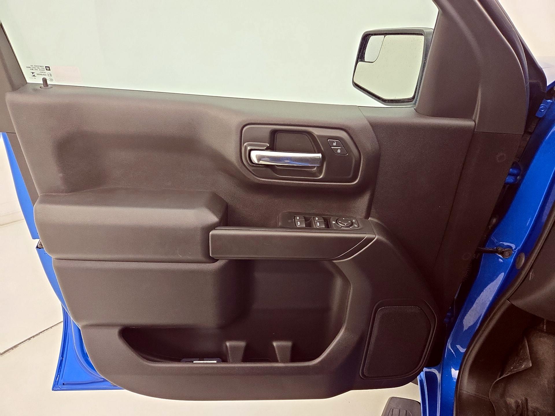 Thumbnail: 2023 Chevrolet Silverado 1500 - 12