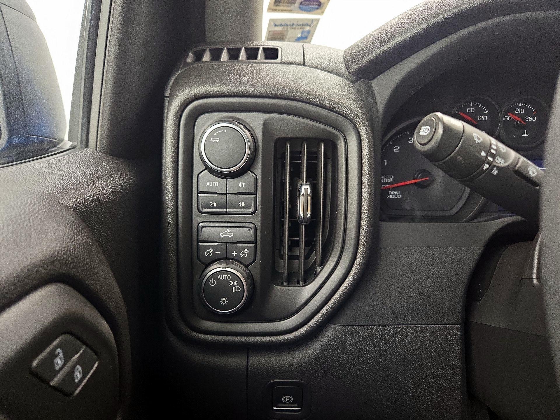 Thumbnail: 2023 Chevrolet Silverado 1500 - 13