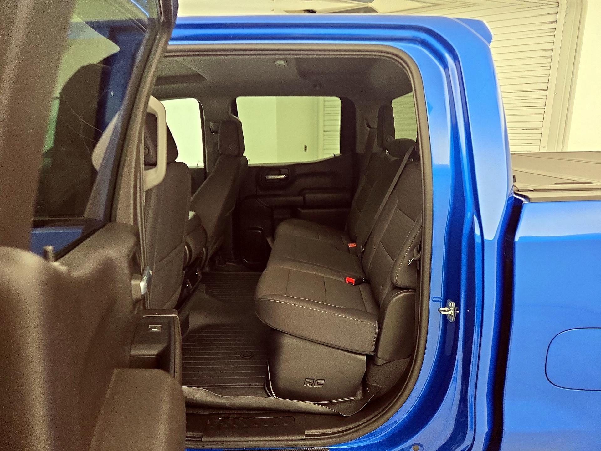 Thumbnail: 2023 Chevrolet Silverado 1500 - 19