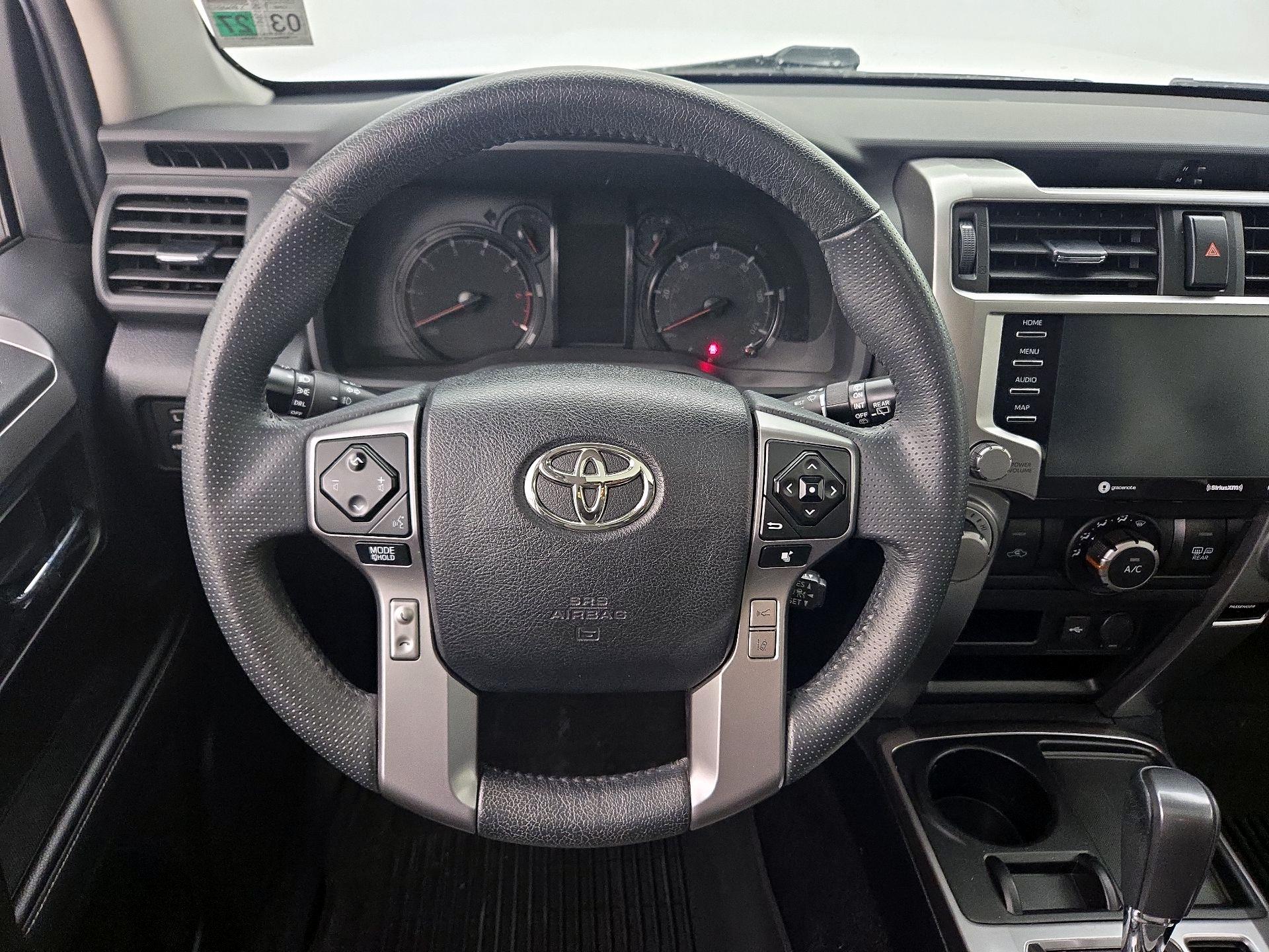 Thumbnail: 2021 Toyota 4Runner - 10