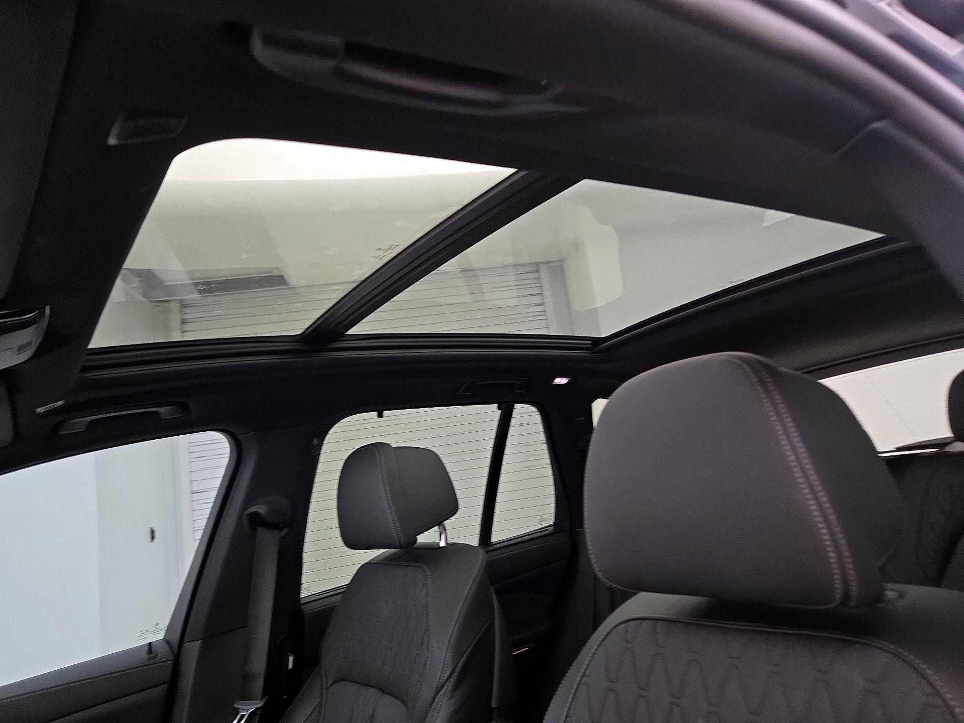 Thumbnail: 2022 BMW X5 - 20